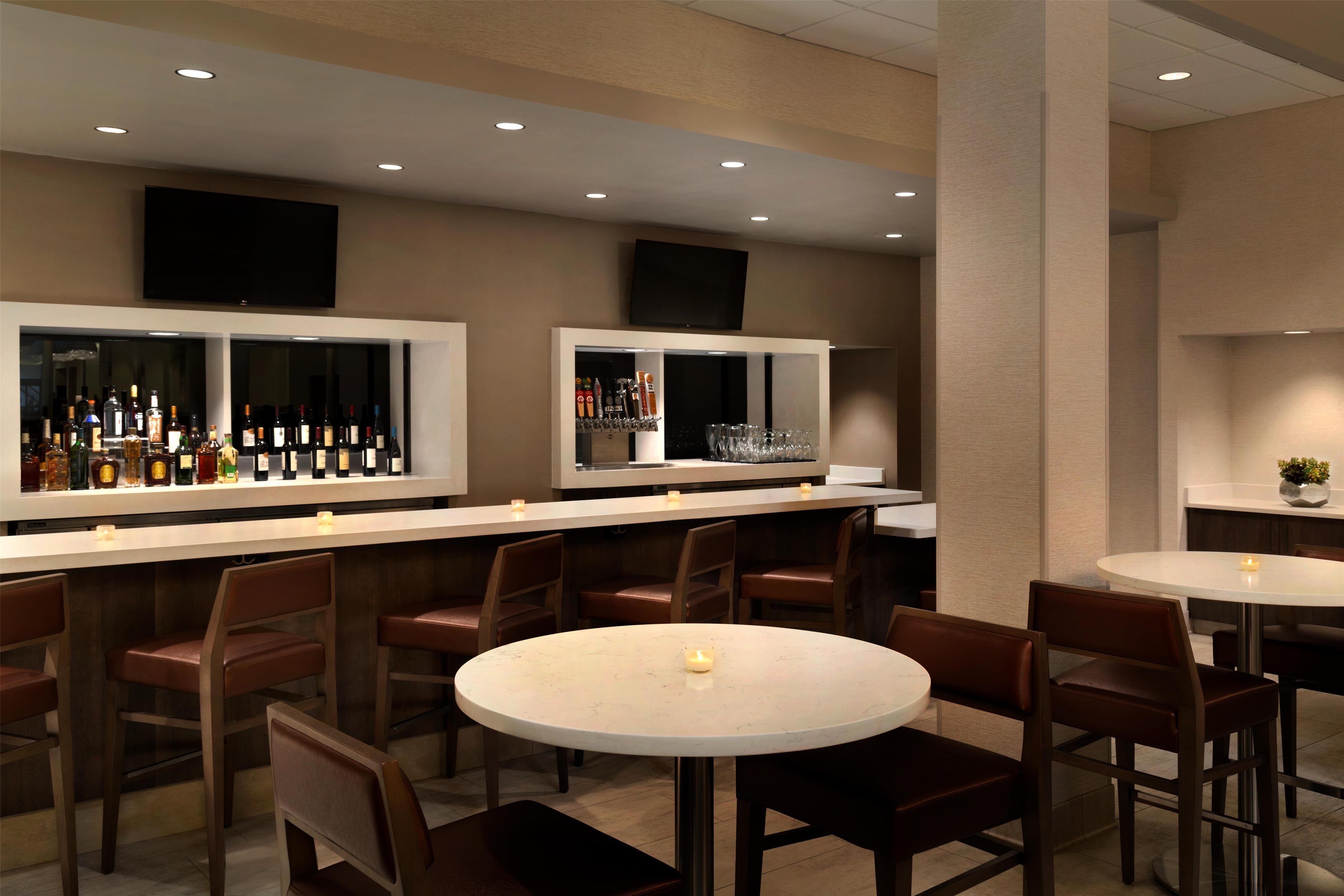 BarLounge | Hilton Fort Collins