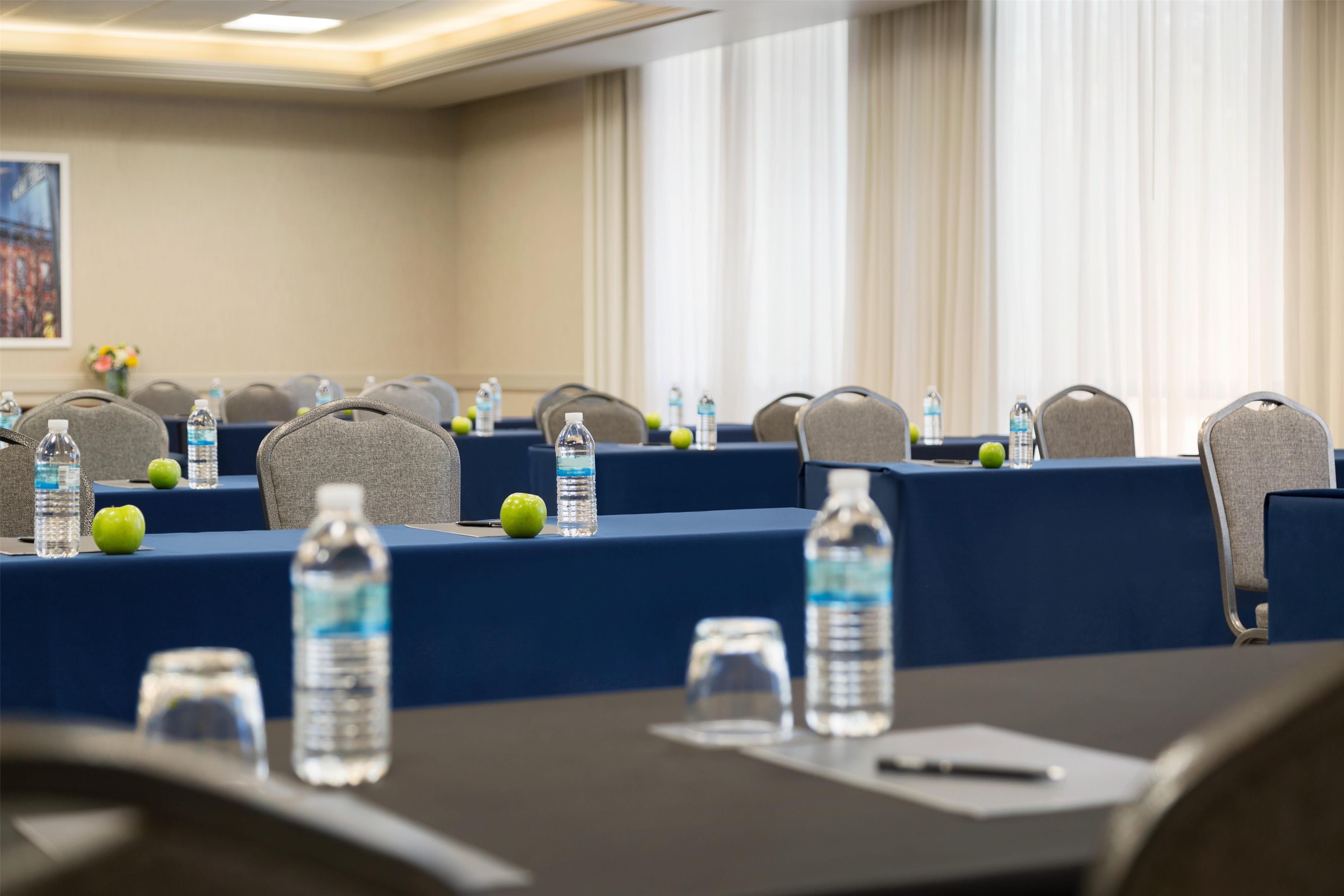 Meeting Room | Hilton Fort Collins