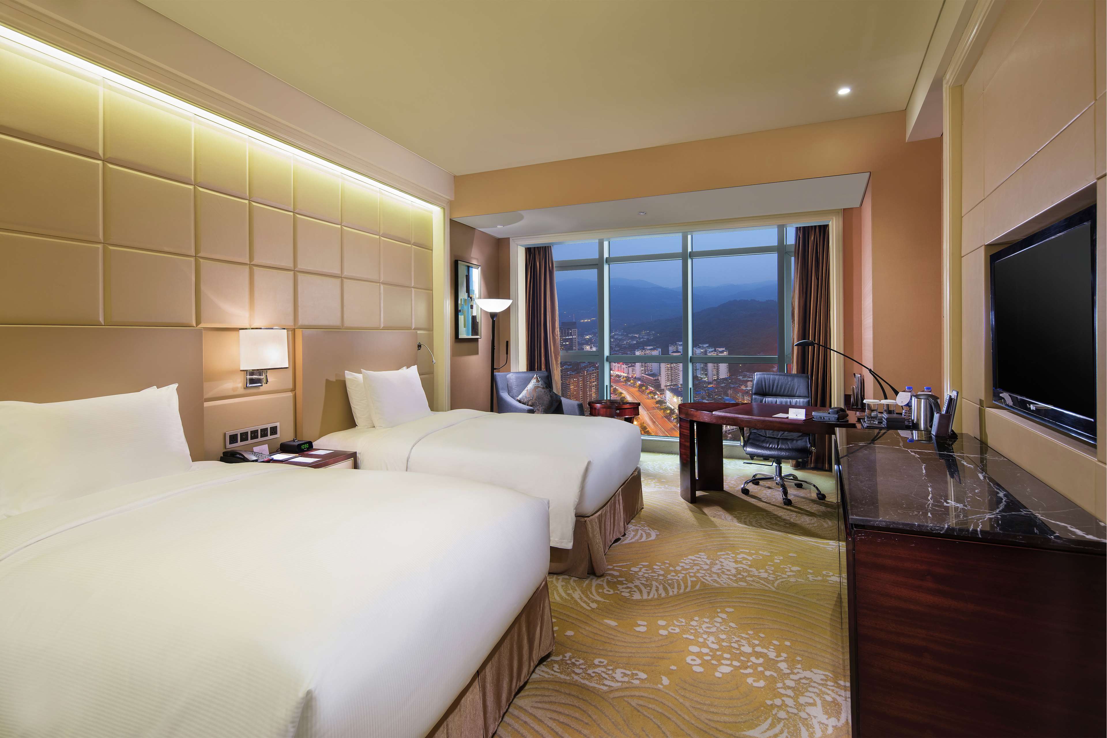 DoubleTree by Hilton Putian Room Type - 2 DBL BEDS DLX MOUNTAIN