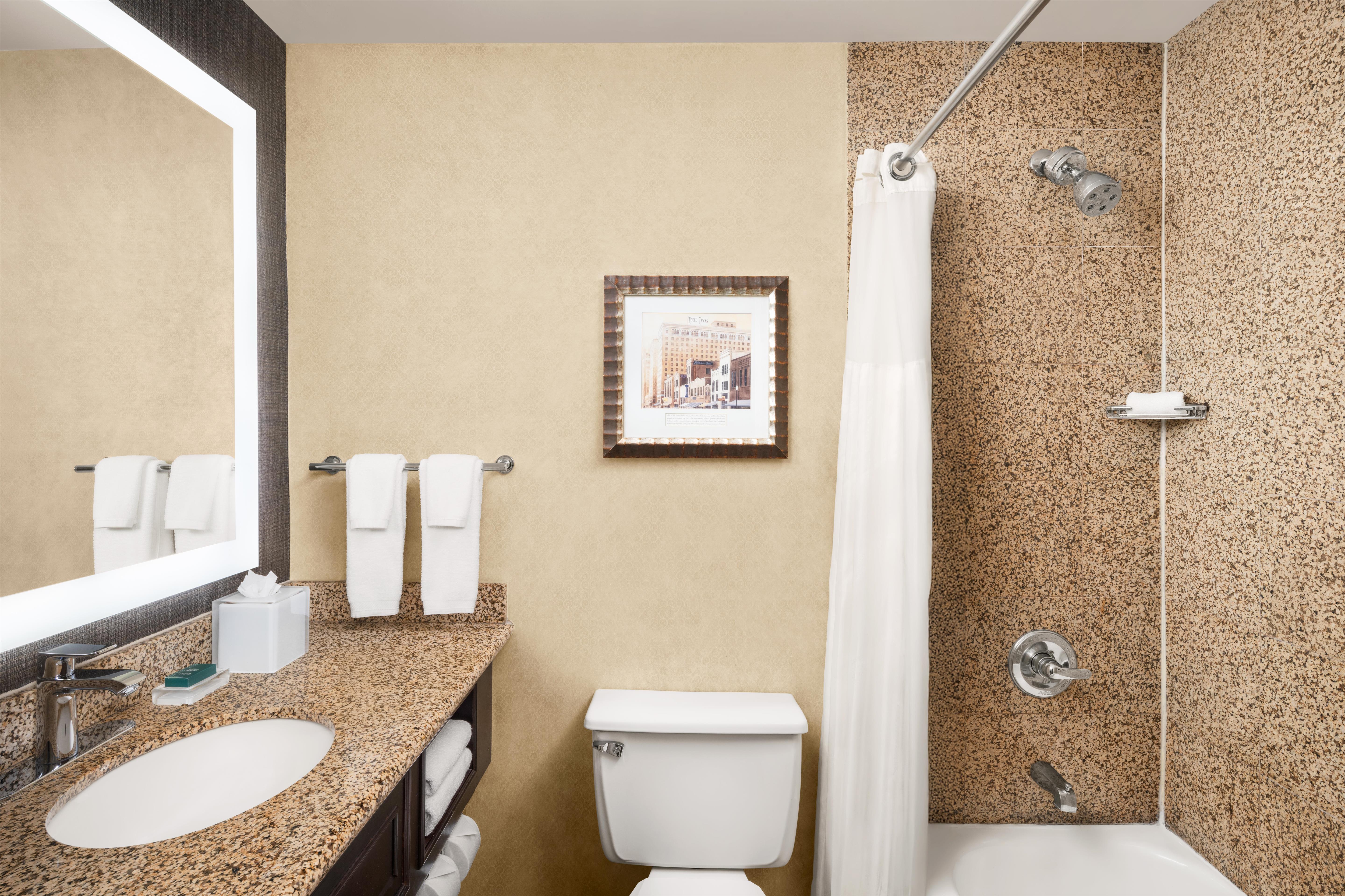 Hilton Downtown Fort Worth Room Type - 2 DBLS PURE WELLNESS ROOM