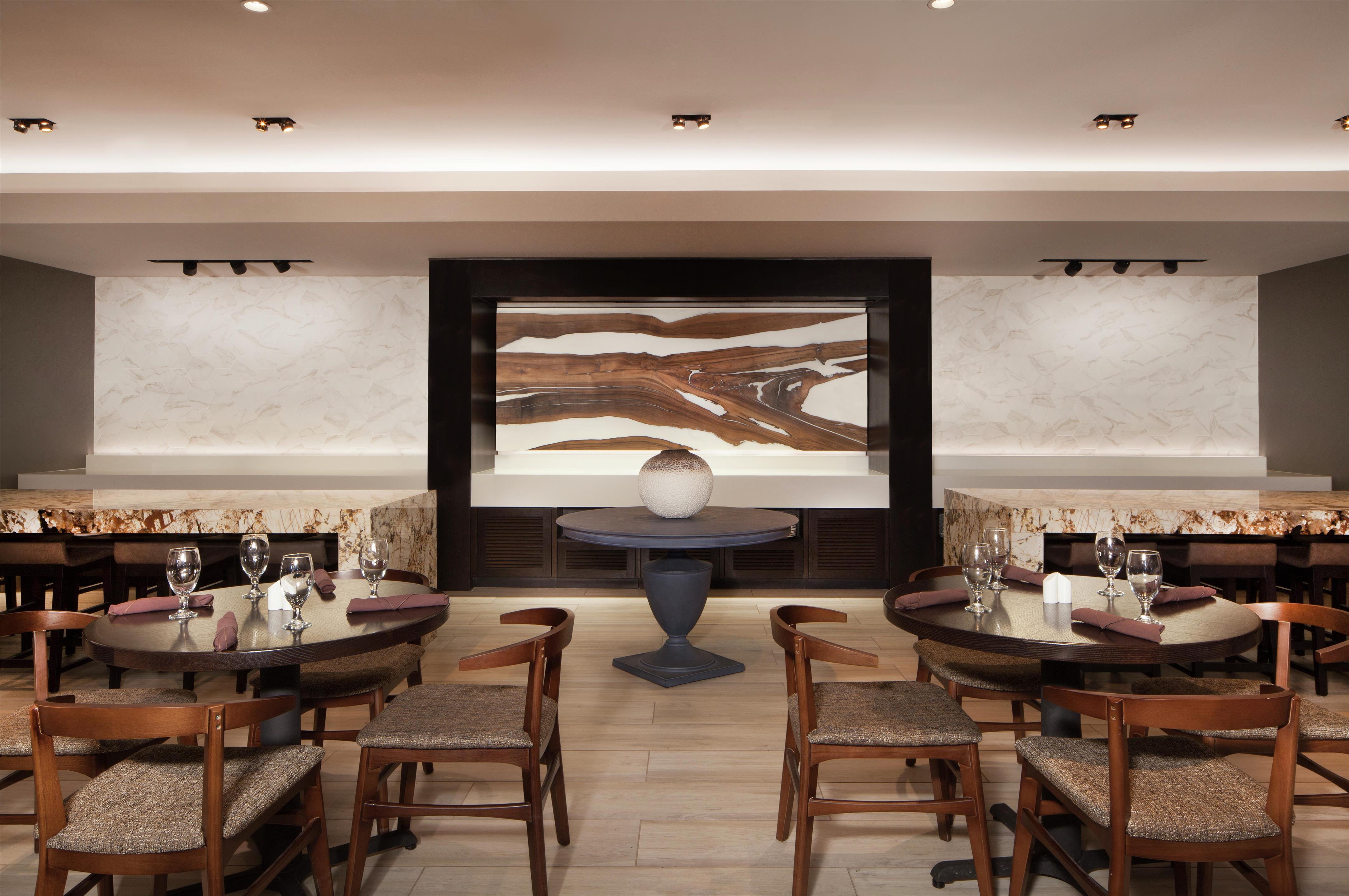 Restaurant | Hilton Fort Worth