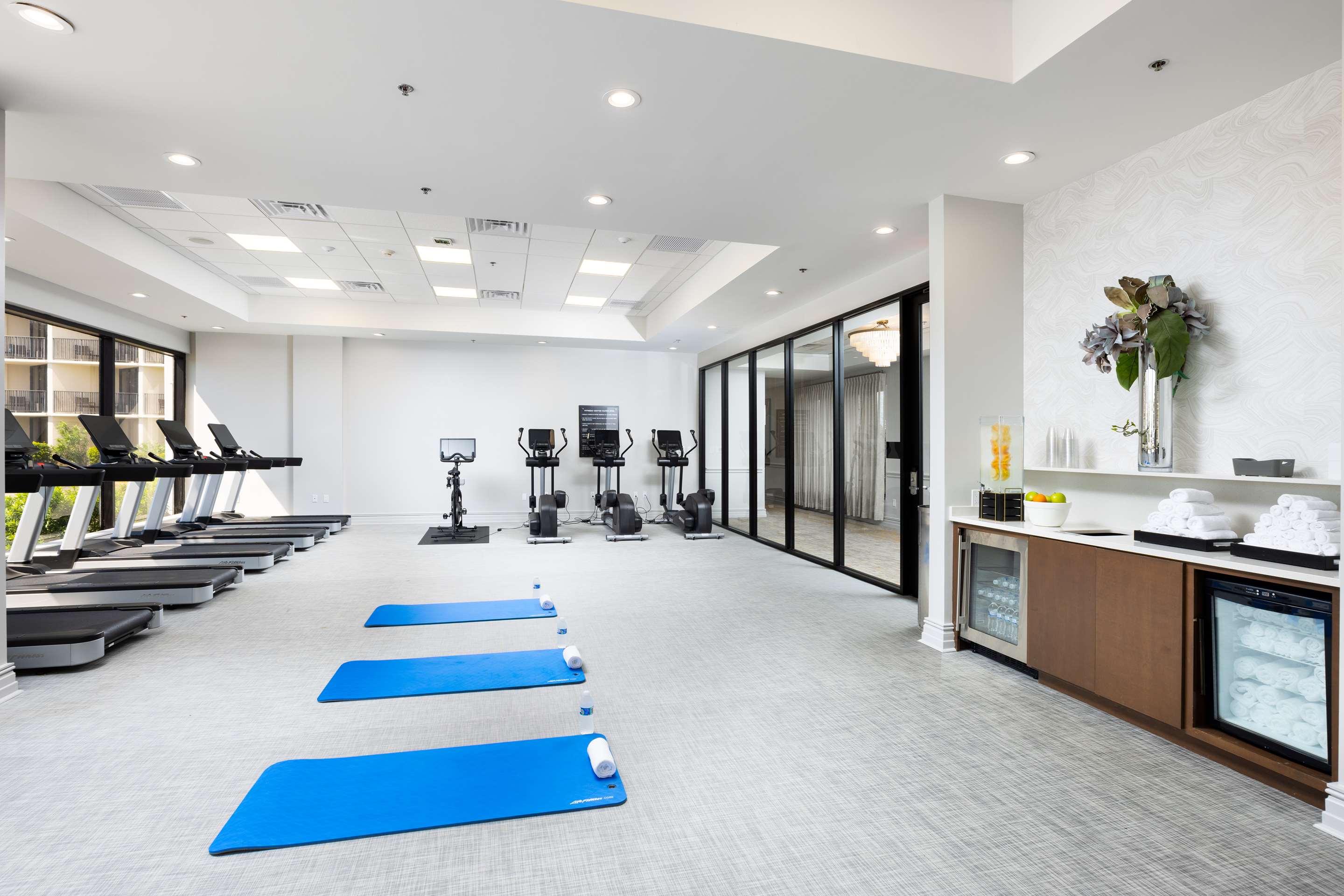 Health club fitness center gym | Hilton Galveston Island Resort