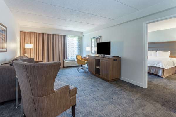 - Hampton Inn Groton - I-95, Exit 87