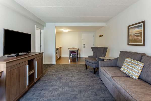  - Hampton Inn Groton - I-95, Exit 87