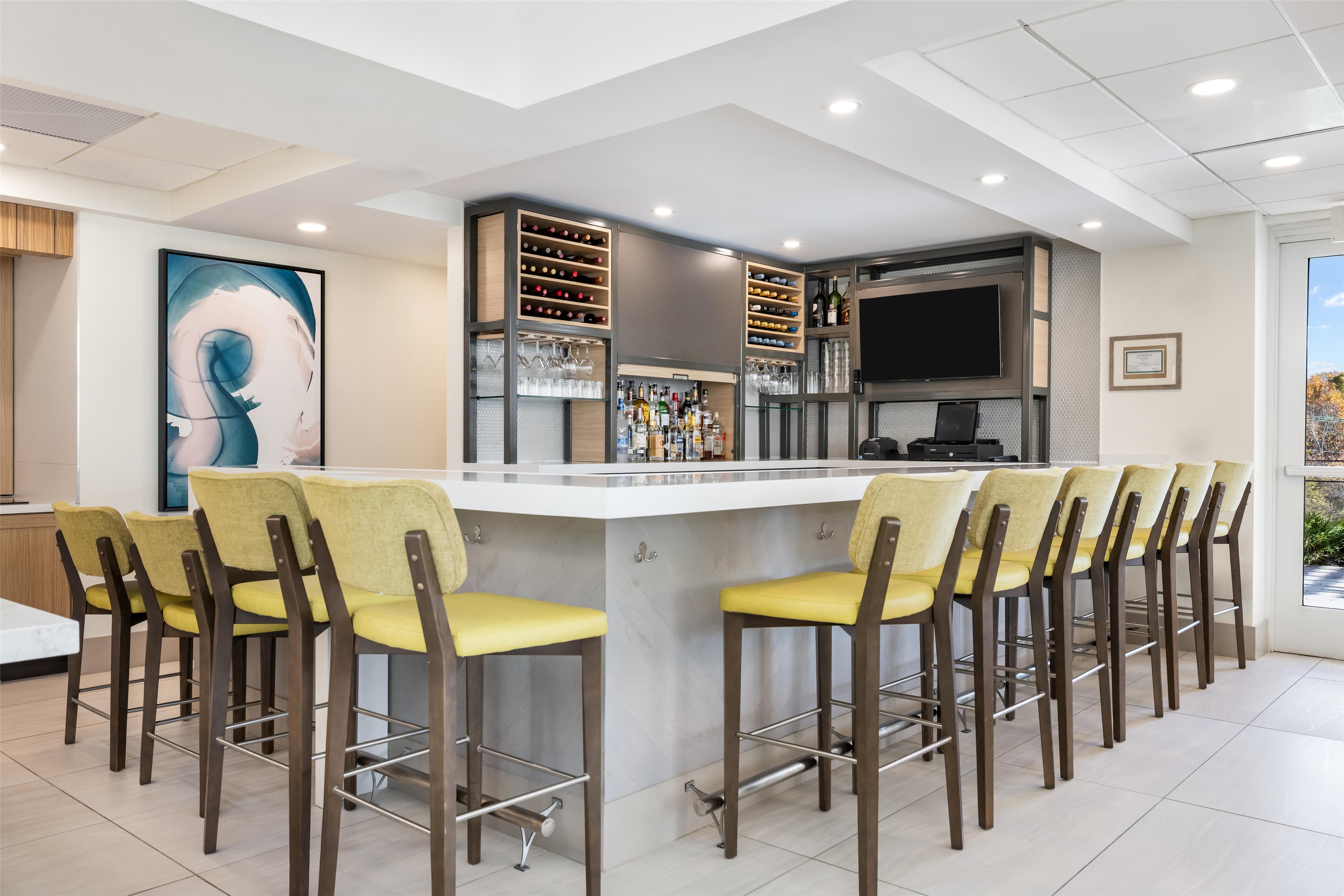 BarLounge | Hilton Garden Inn Mystic/Groton