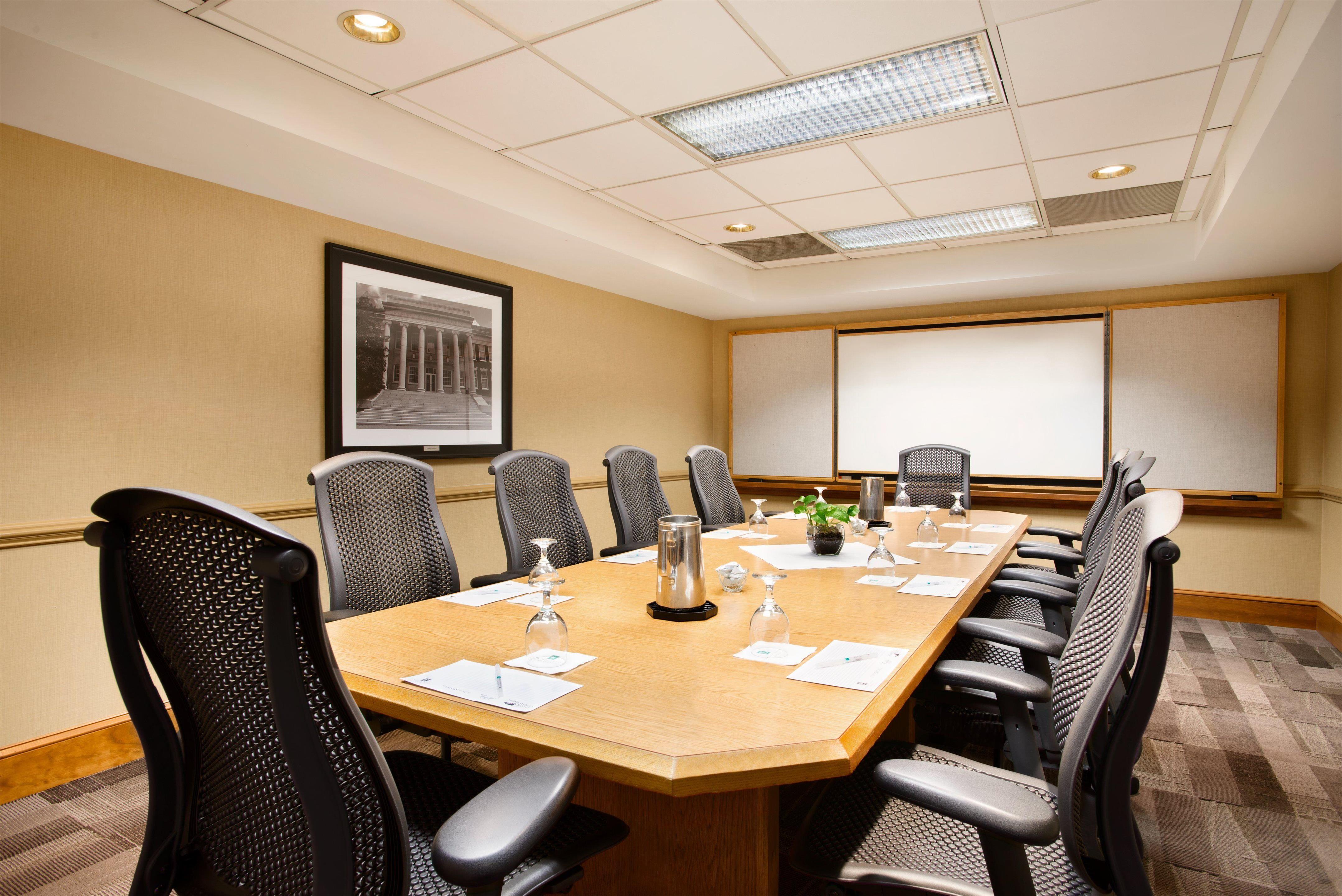 Meeting Room | Embassy Suites by Hilton Greensboro Airport