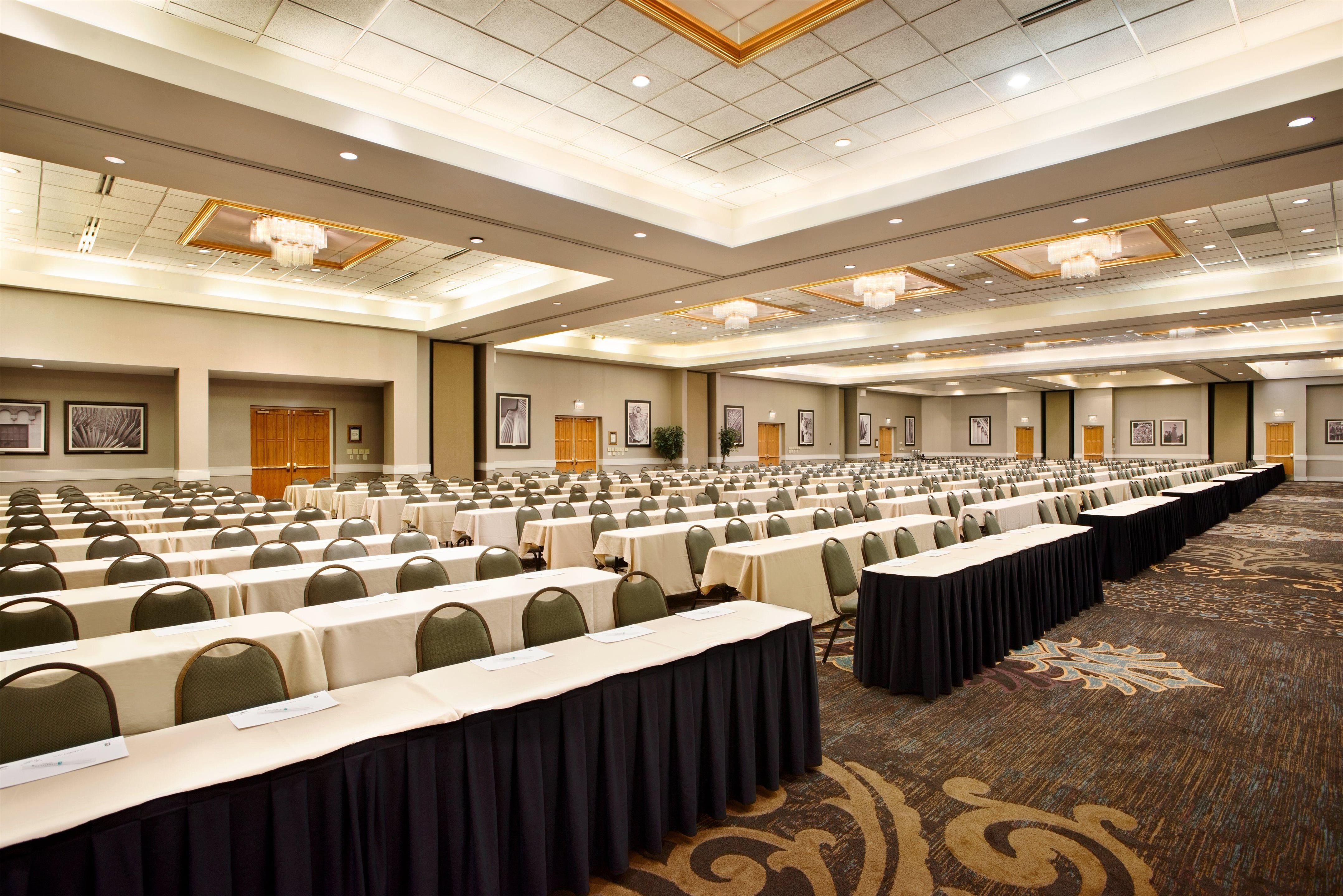 Meeting Room | Embassy Suites by Hilton Greensboro Airport