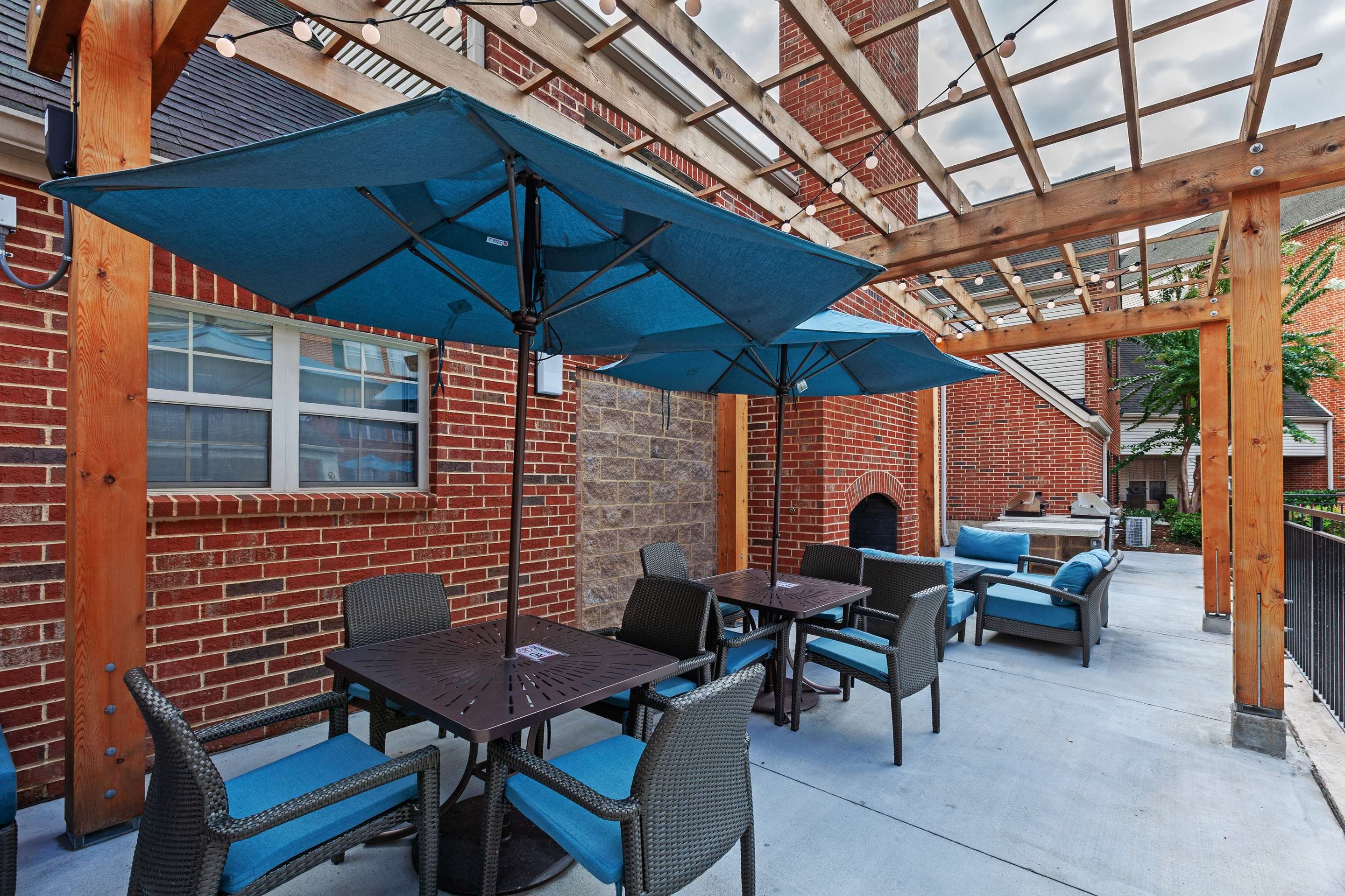 Exterior | Homewood Suites by Hilton Greensboro
