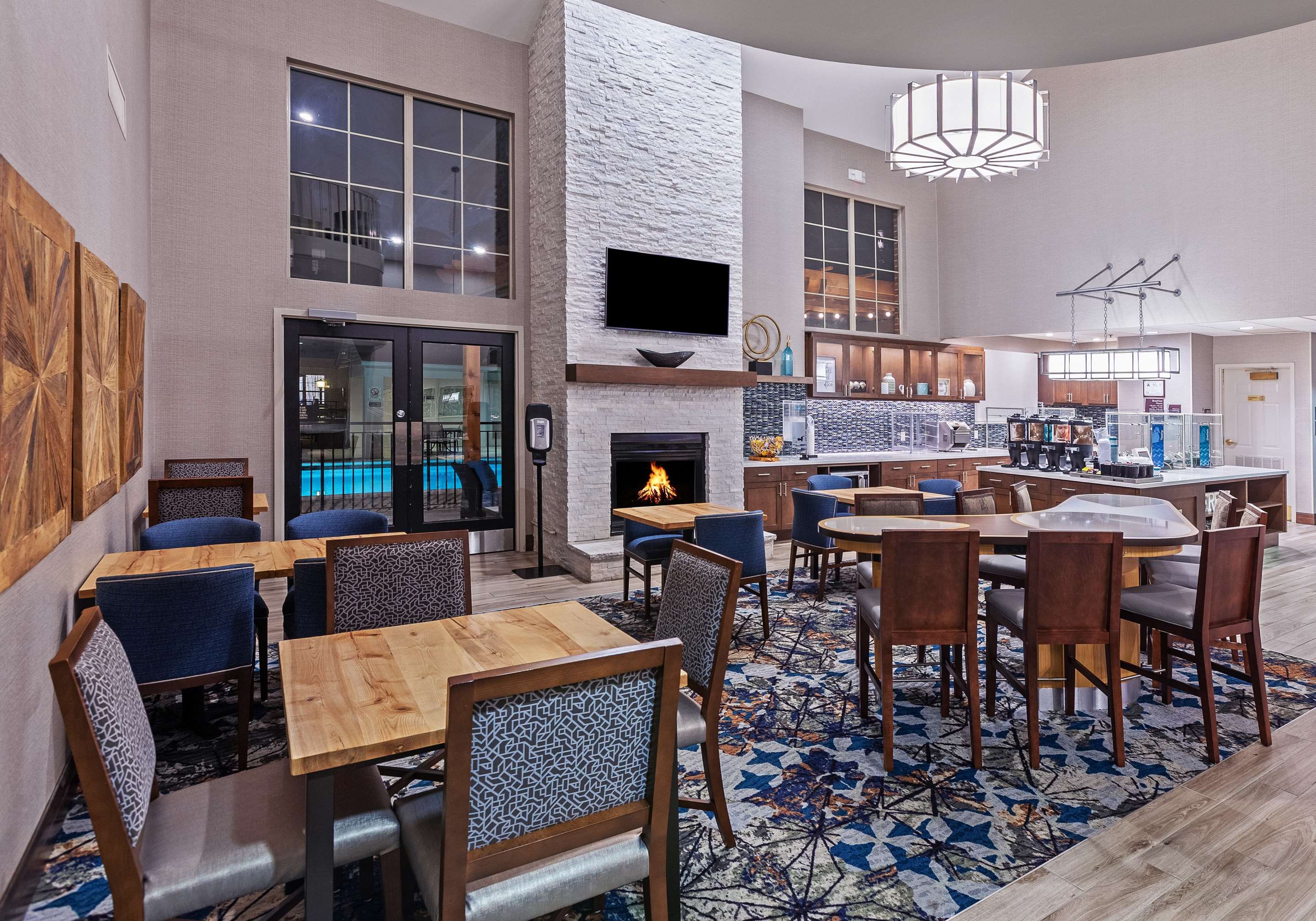 Lobby | Homewood Suites by Hilton Greensboro