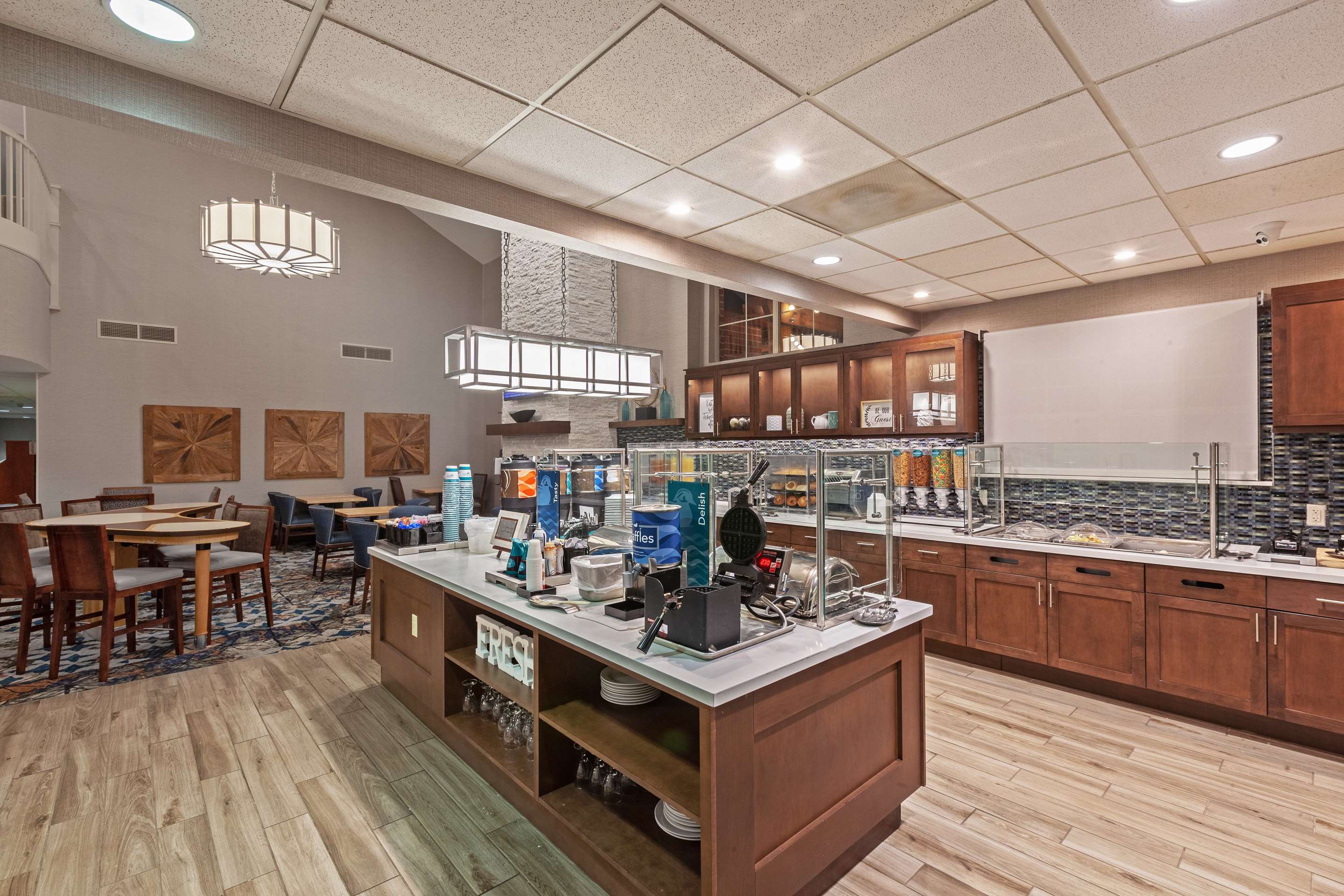 Breakfast Area | Homewood Suites by Hilton Greensboro