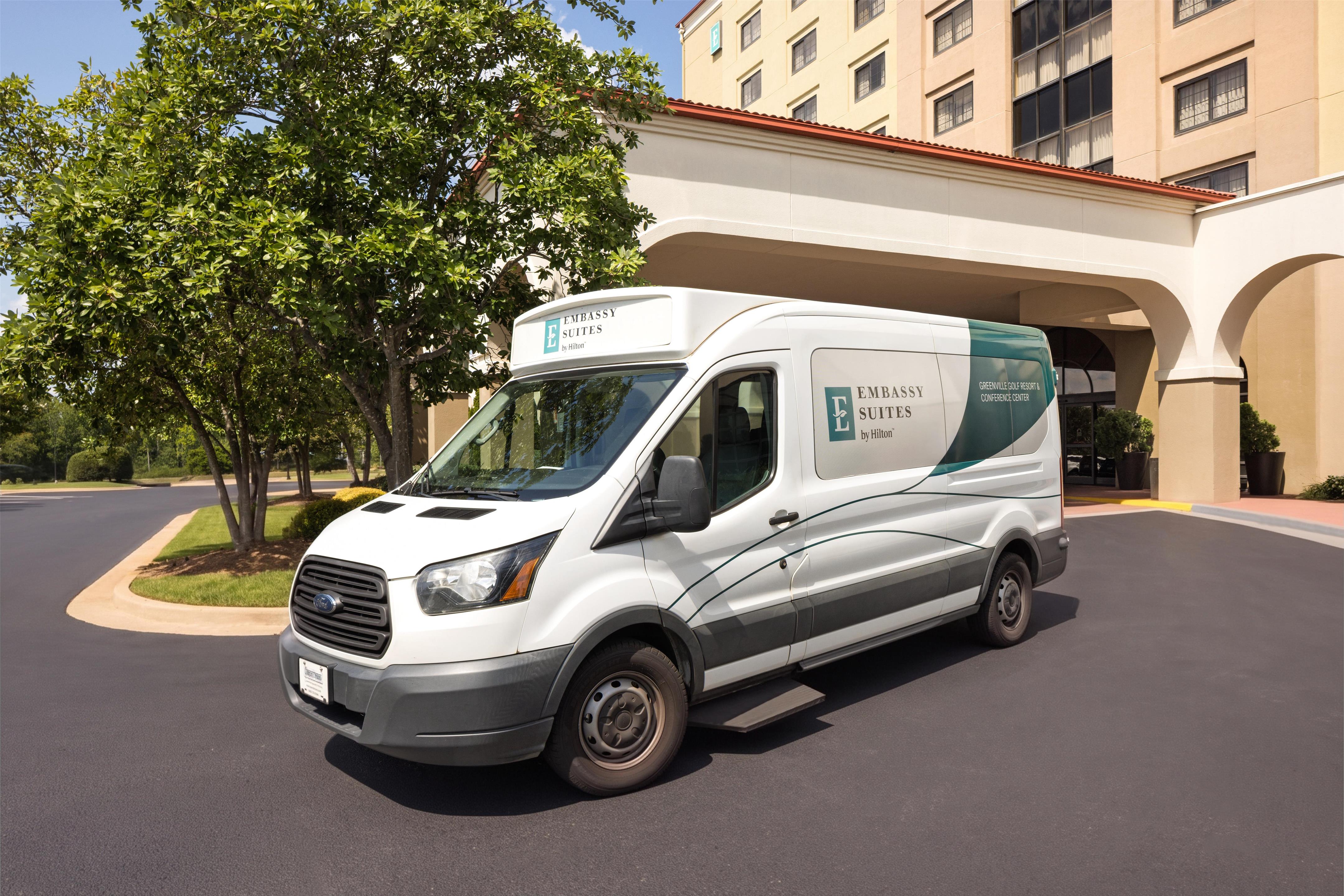 Exterior | Embassy Suites by Hilton Greenville Golf Resort & Conference Center