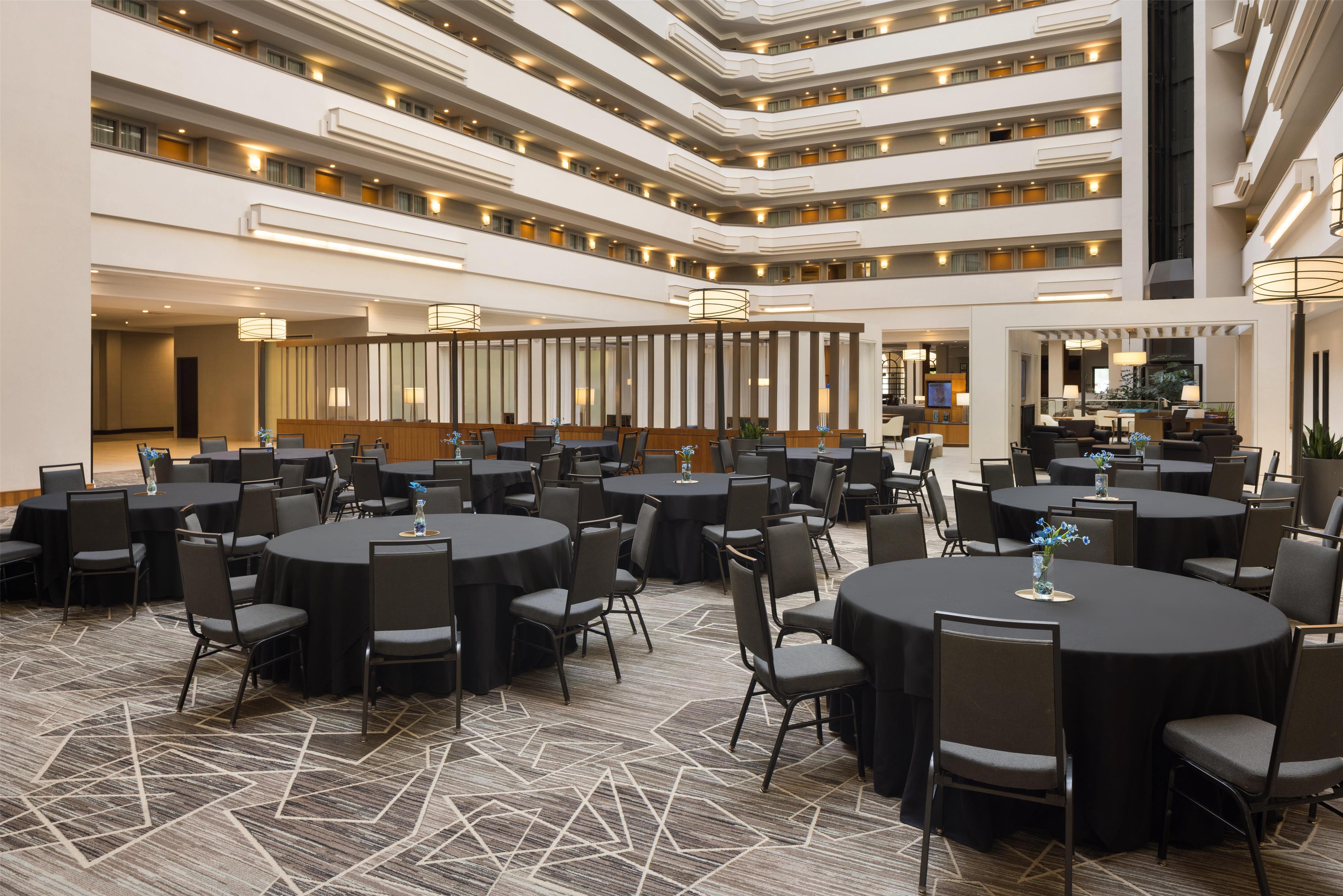 Lobby | Embassy Suites by Hilton Greenville Golf Resort & Conference Center