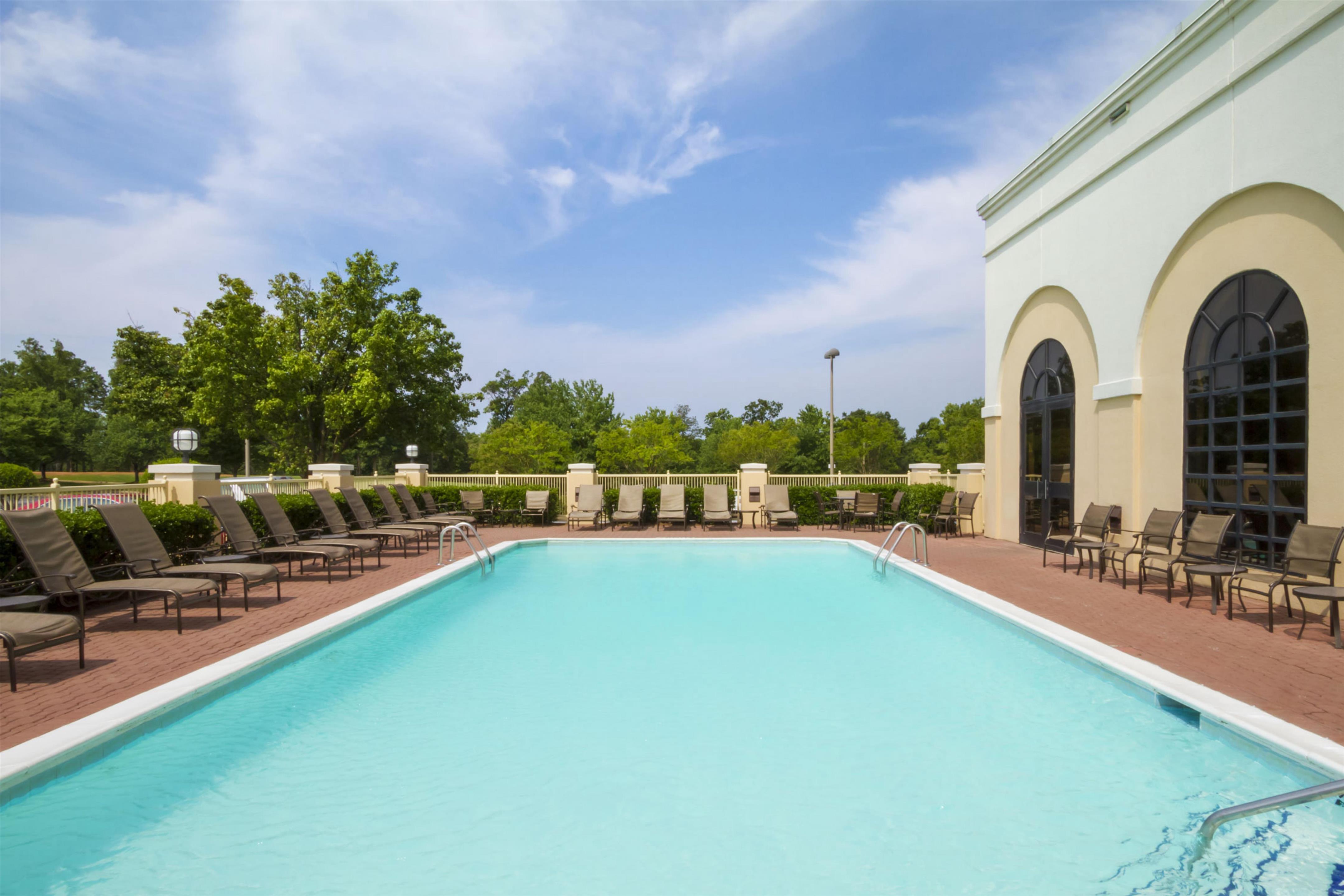 Pool | Embassy Suites by Hilton Greenville Golf Resort & Conference Center