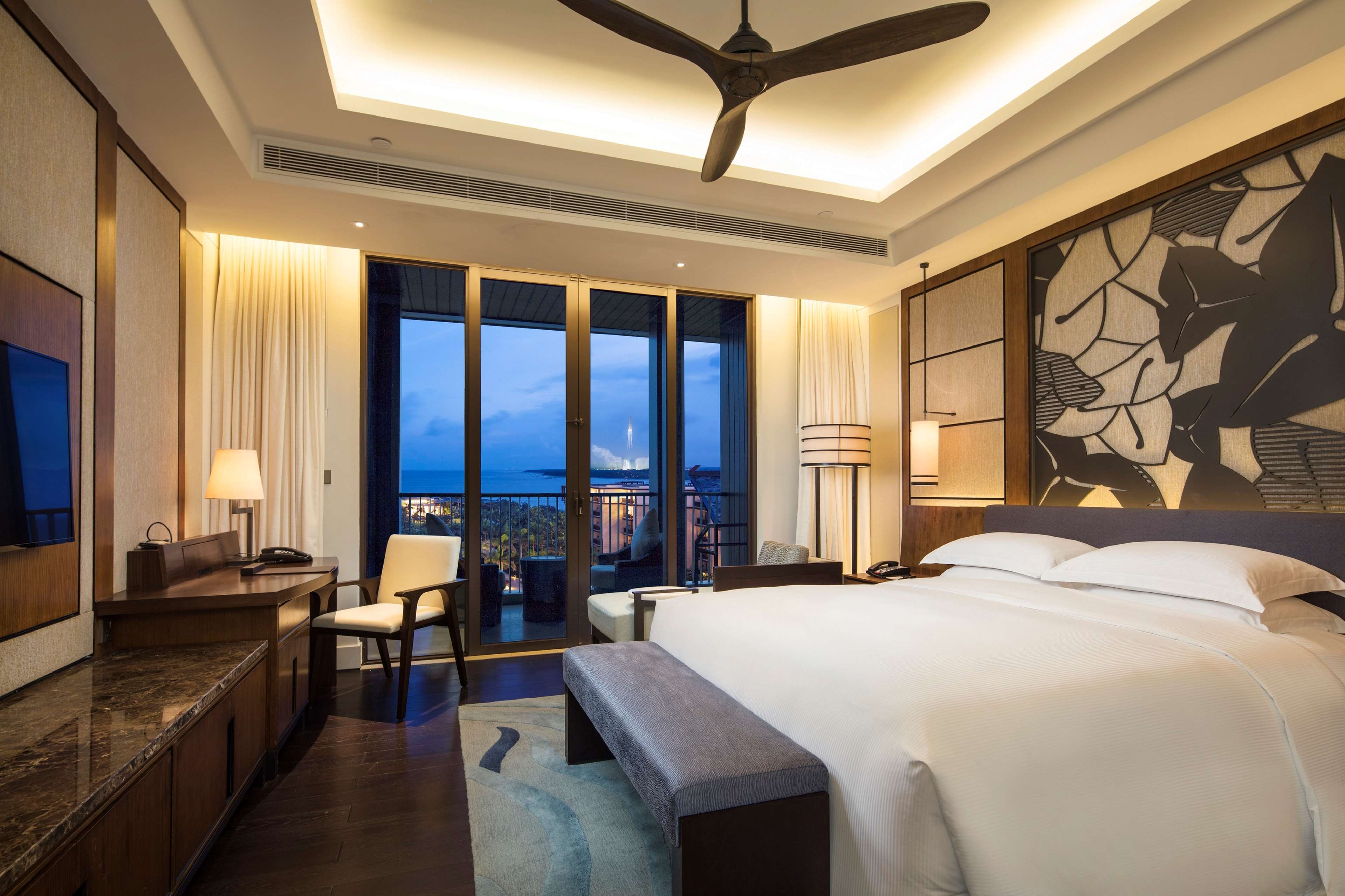 Hilton Wenchang Room Type - Launch Pad View Suite