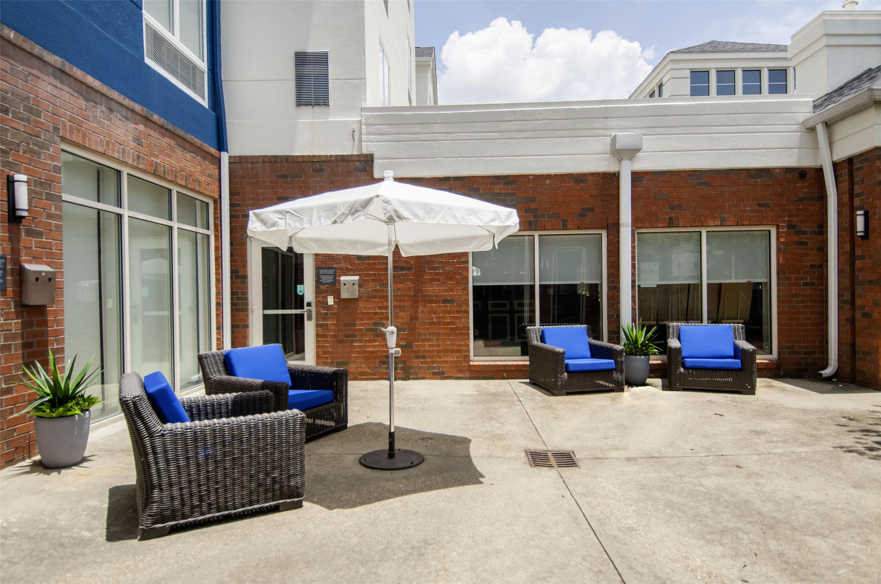 Exterior | Hilton Garden Inn Hattiesburg