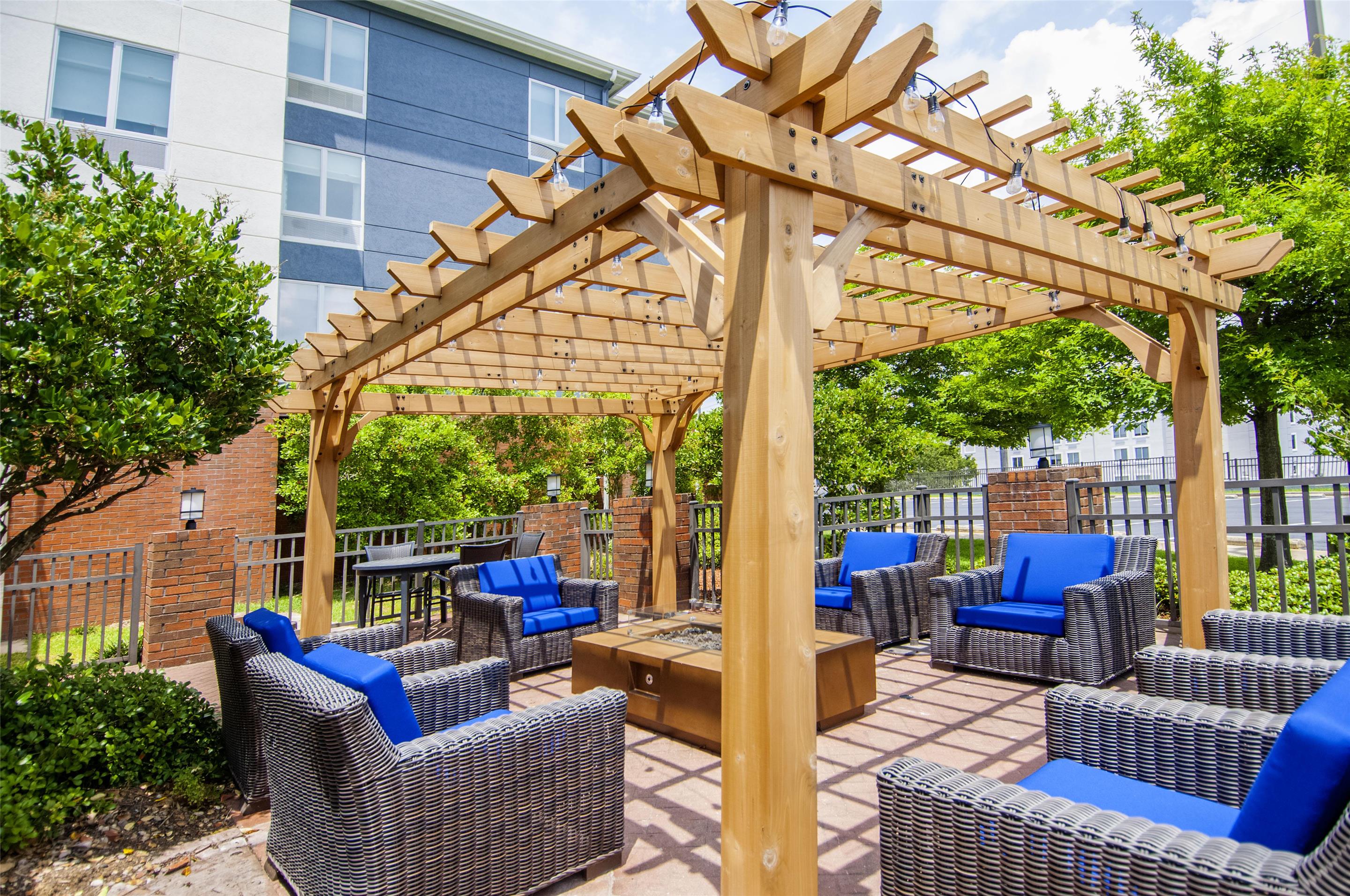 Exterior | Hilton Garden Inn Hattiesburg
