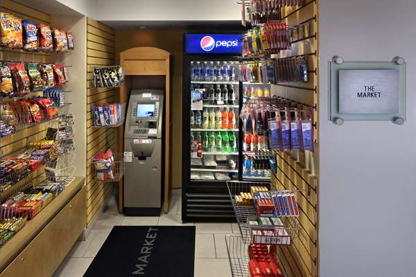 Restaurant - Hilton Hotel Hartford - I-84, Exit 49 & 50