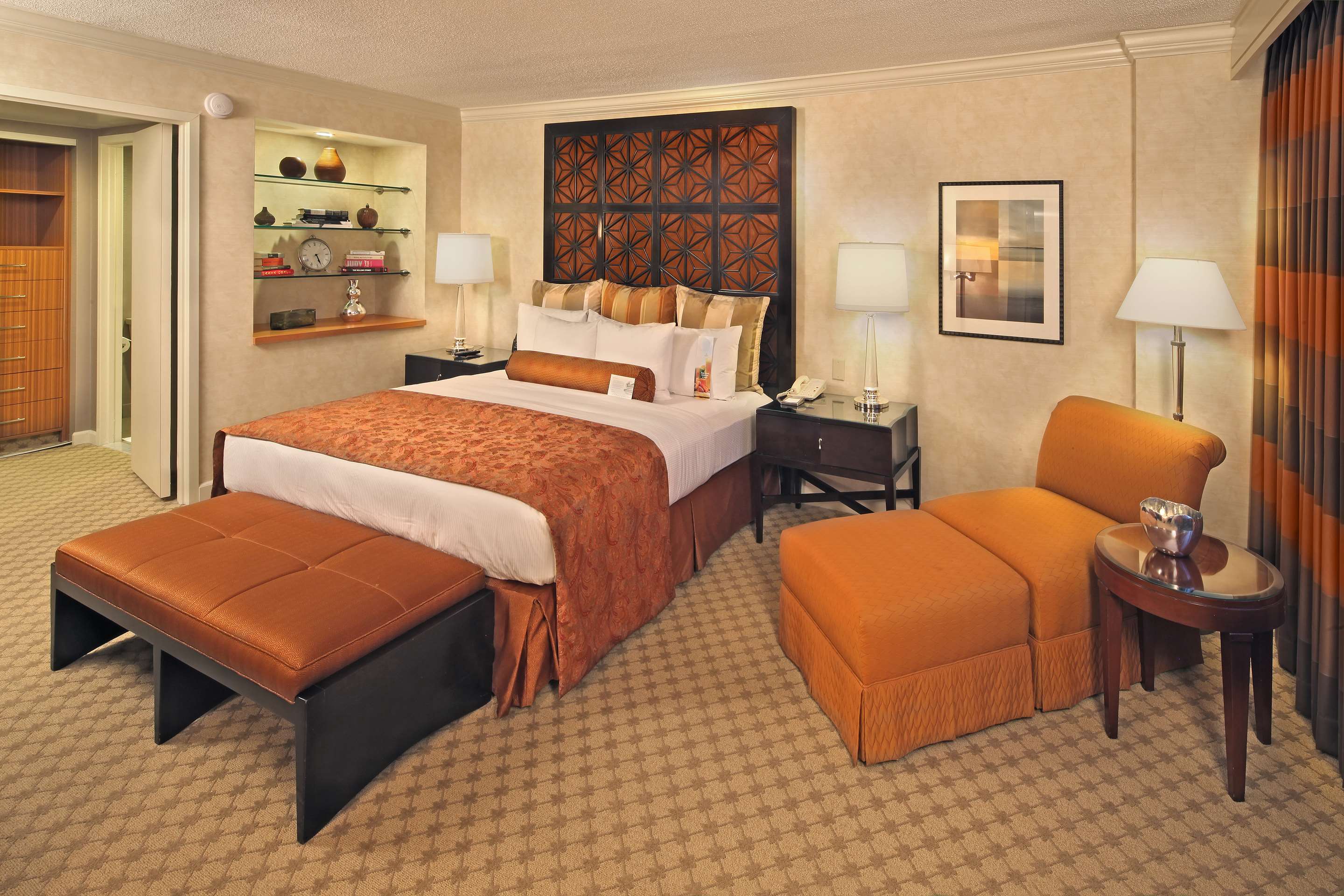Guest room
