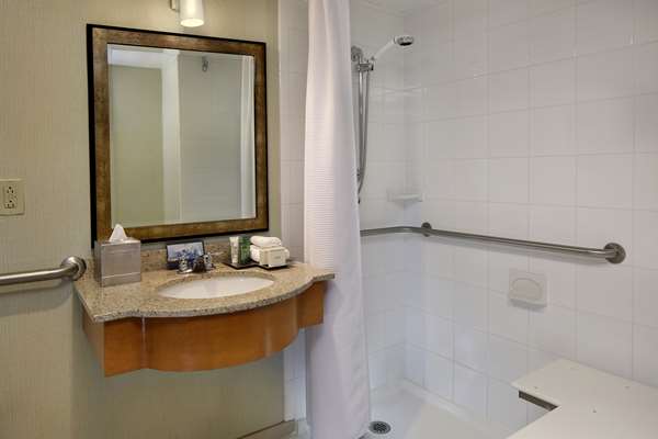  - Hilton Hotel Hartford - I-84, Exit 49 & 50