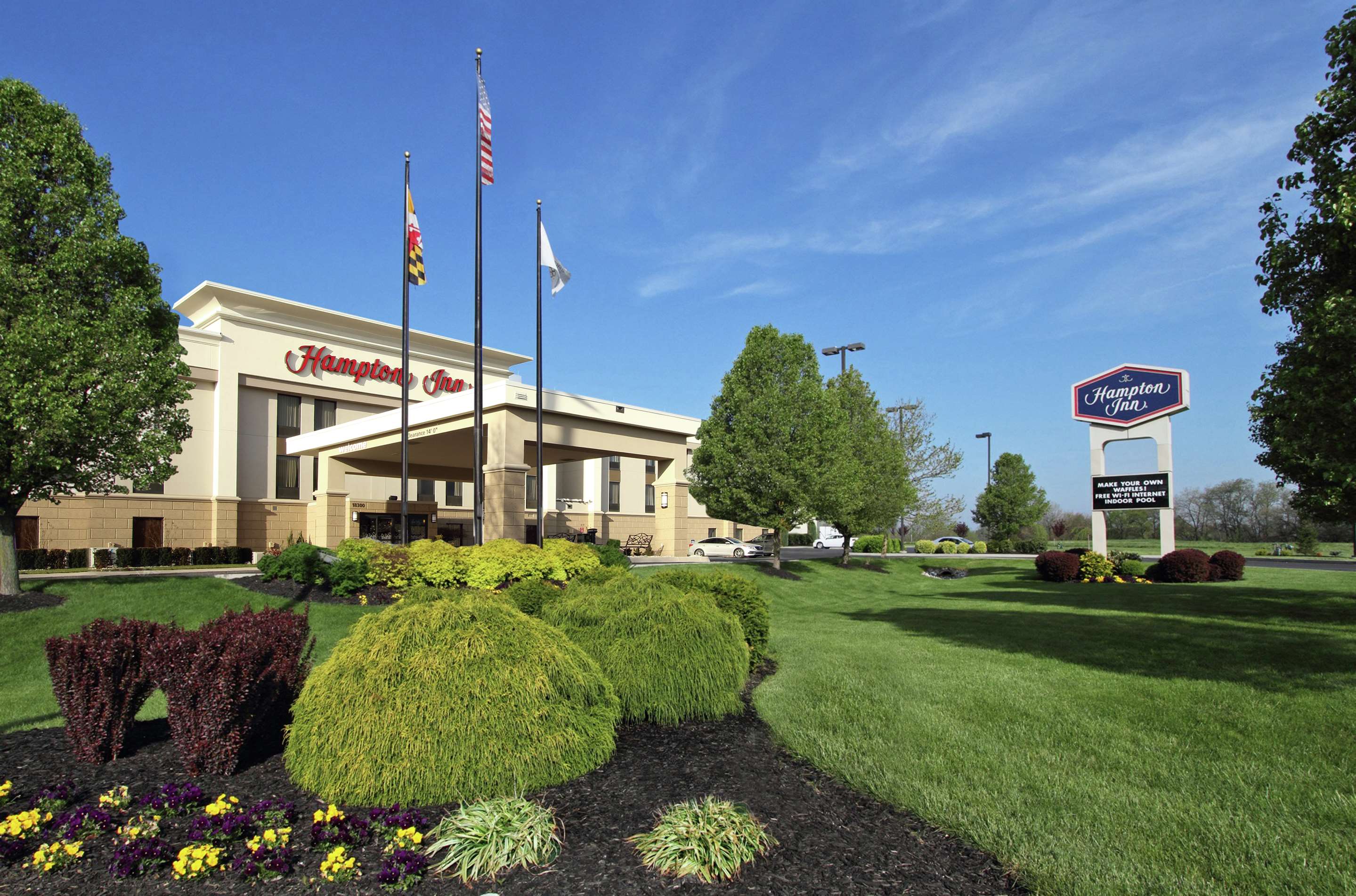 Exterior | Hampton Inn Hagerstown-I-81