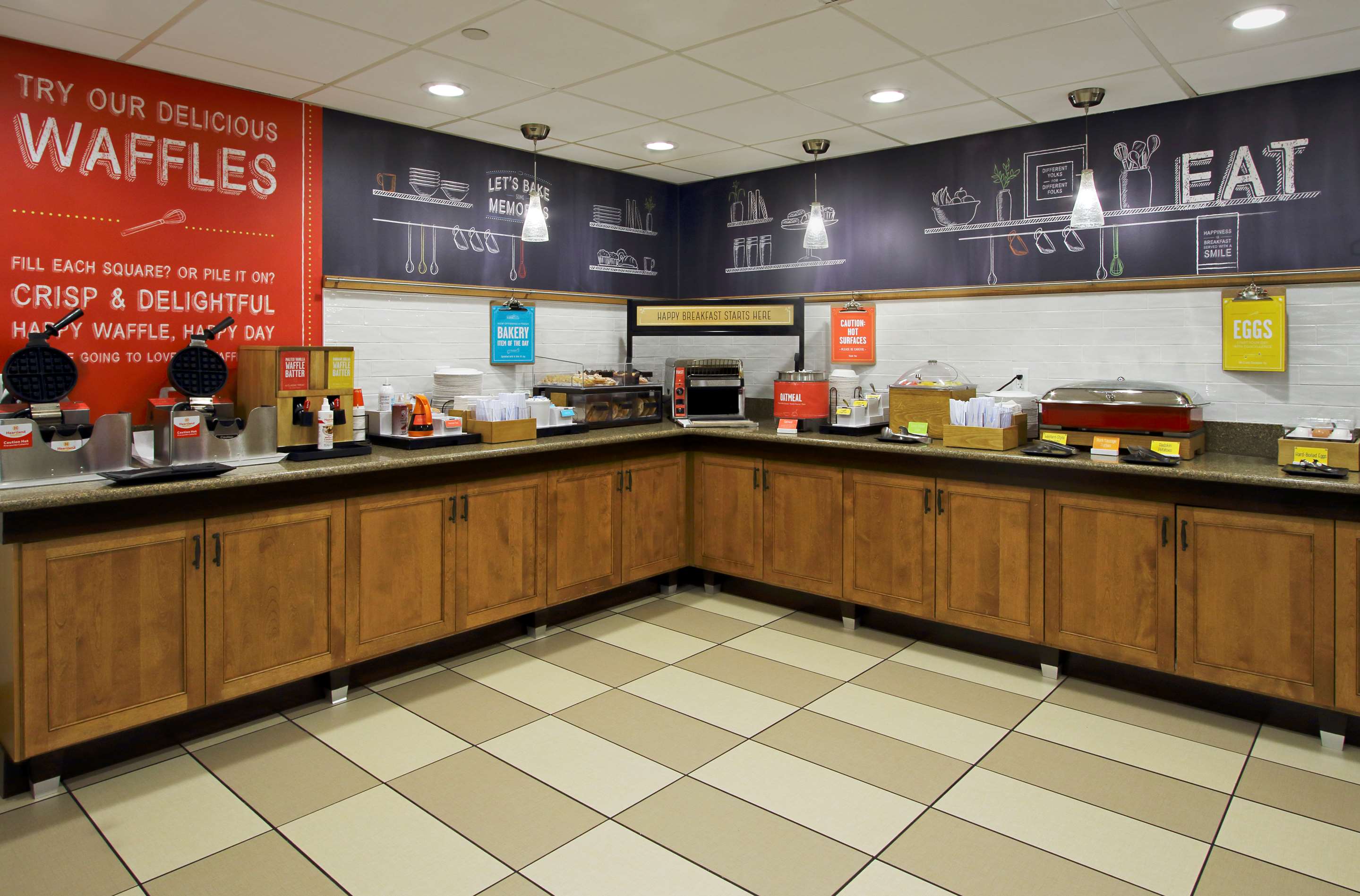 Breakfast Area | Hampton Inn Hagerstown-I-81
