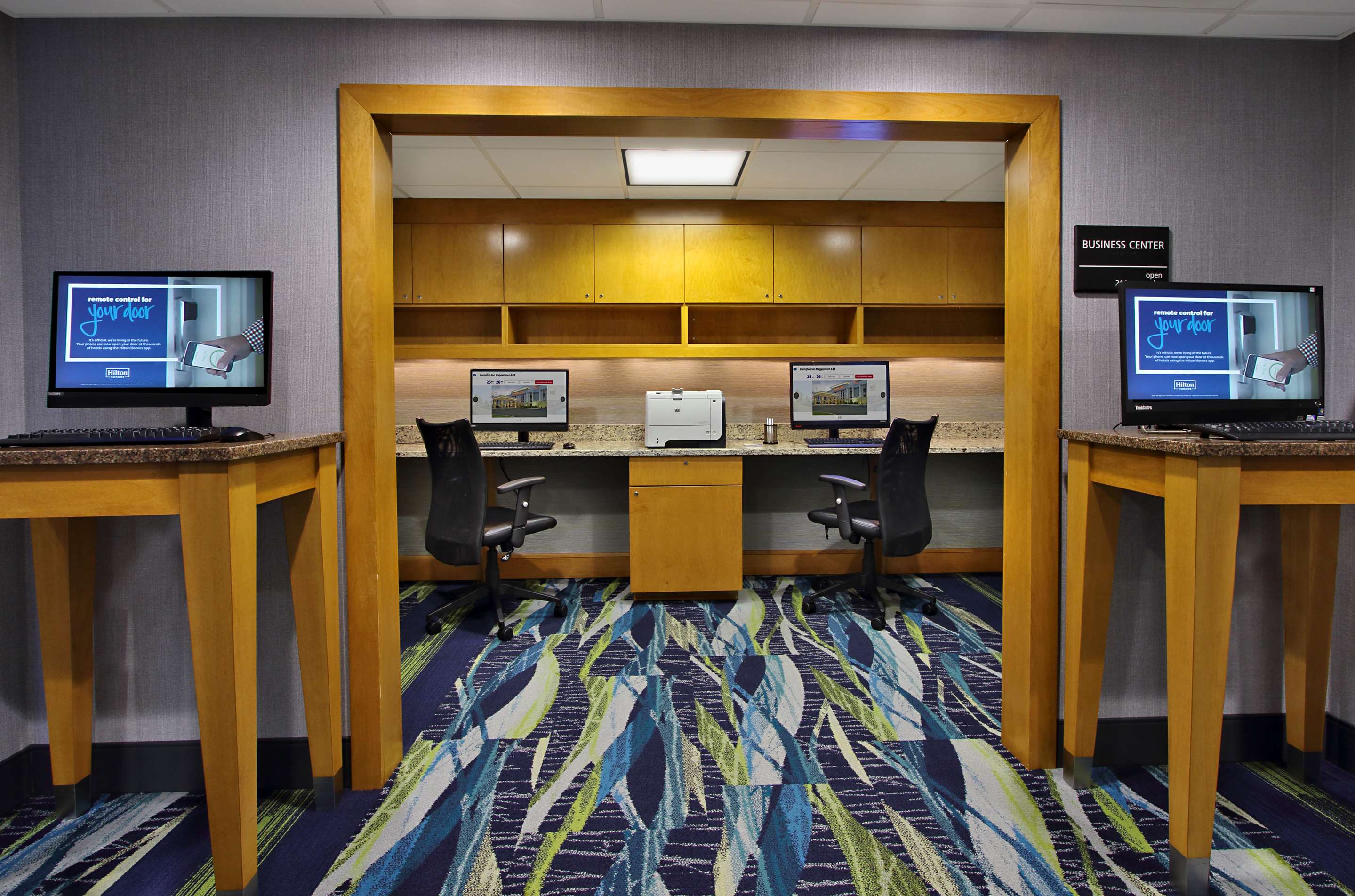 Business Center | Hampton Inn Hagerstown-I-81