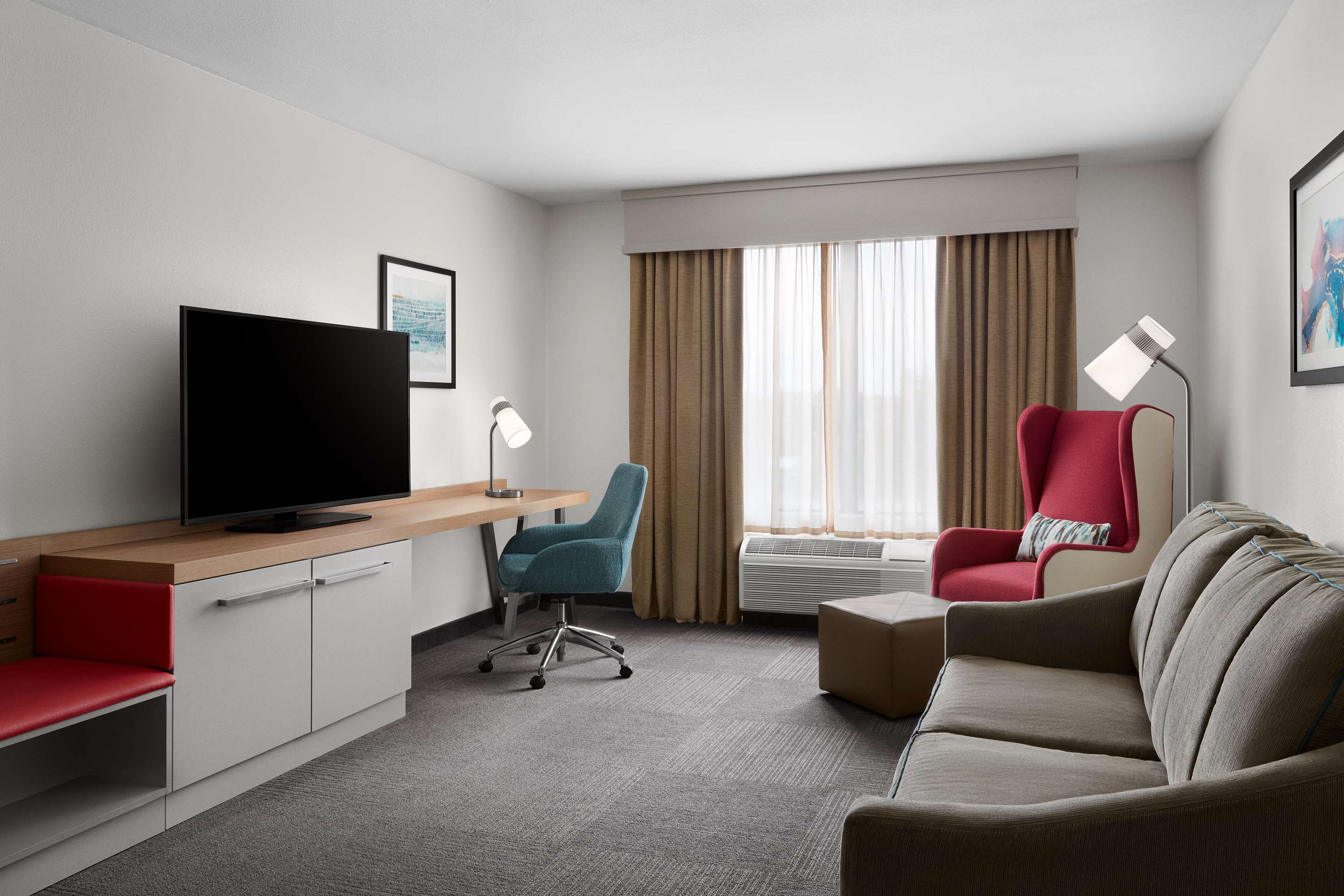 Guest room