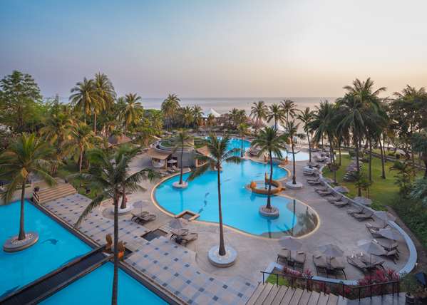 Pool,On-Site,Property Amenity,Recreation
