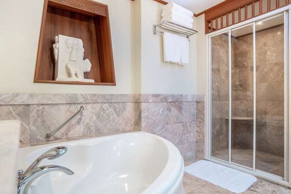 HILTON PHUKET ARCADIA RESORT ANDAMP - Photo 39