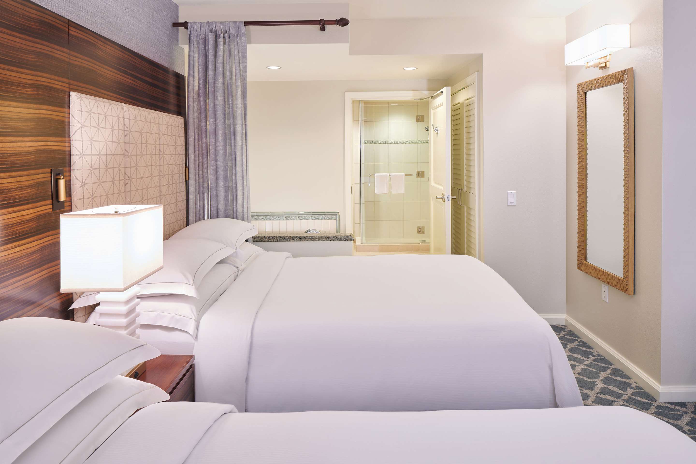 Guest room