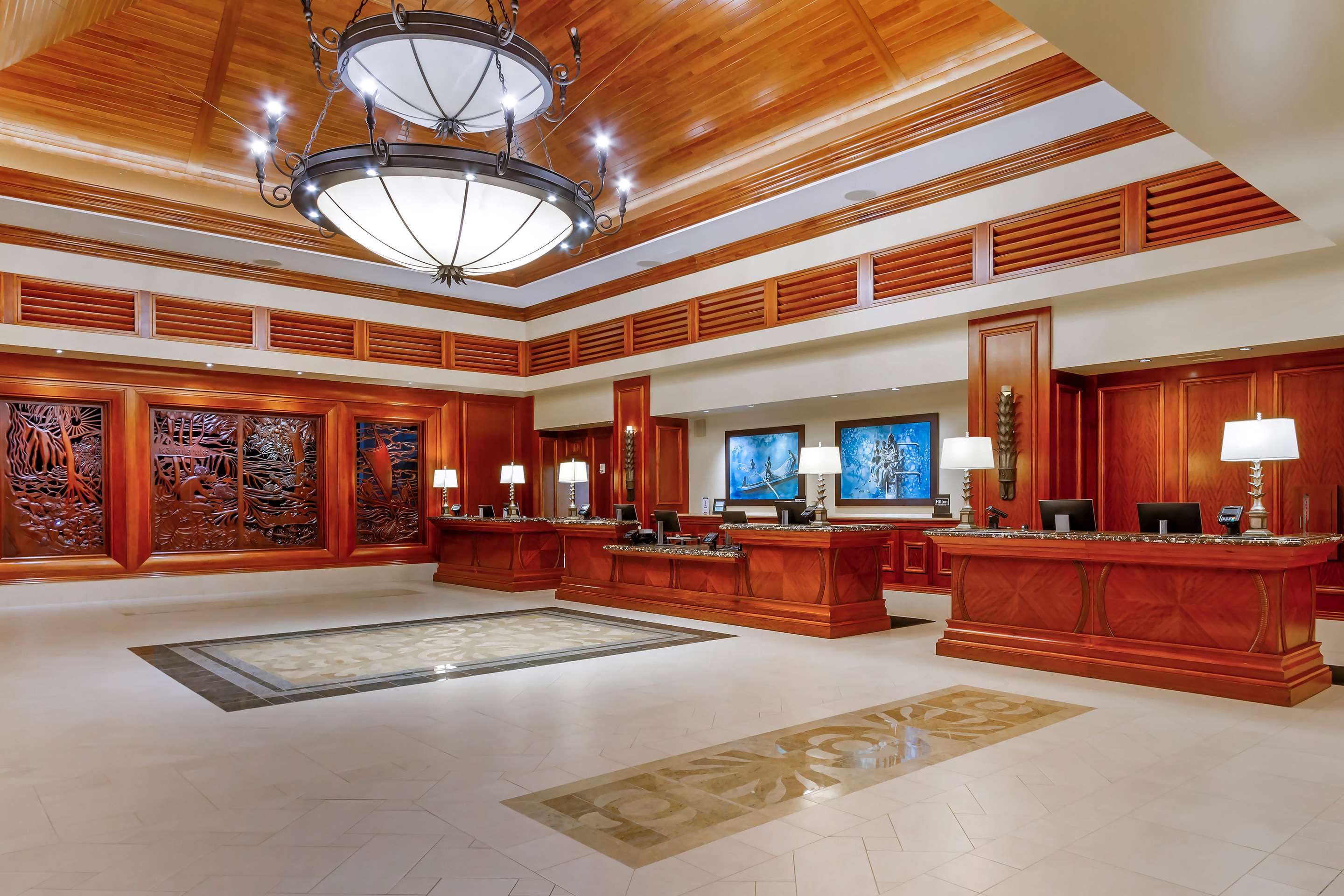 Lobby | Hilton Grand Vacations Club Grand Waikikian Honolulu