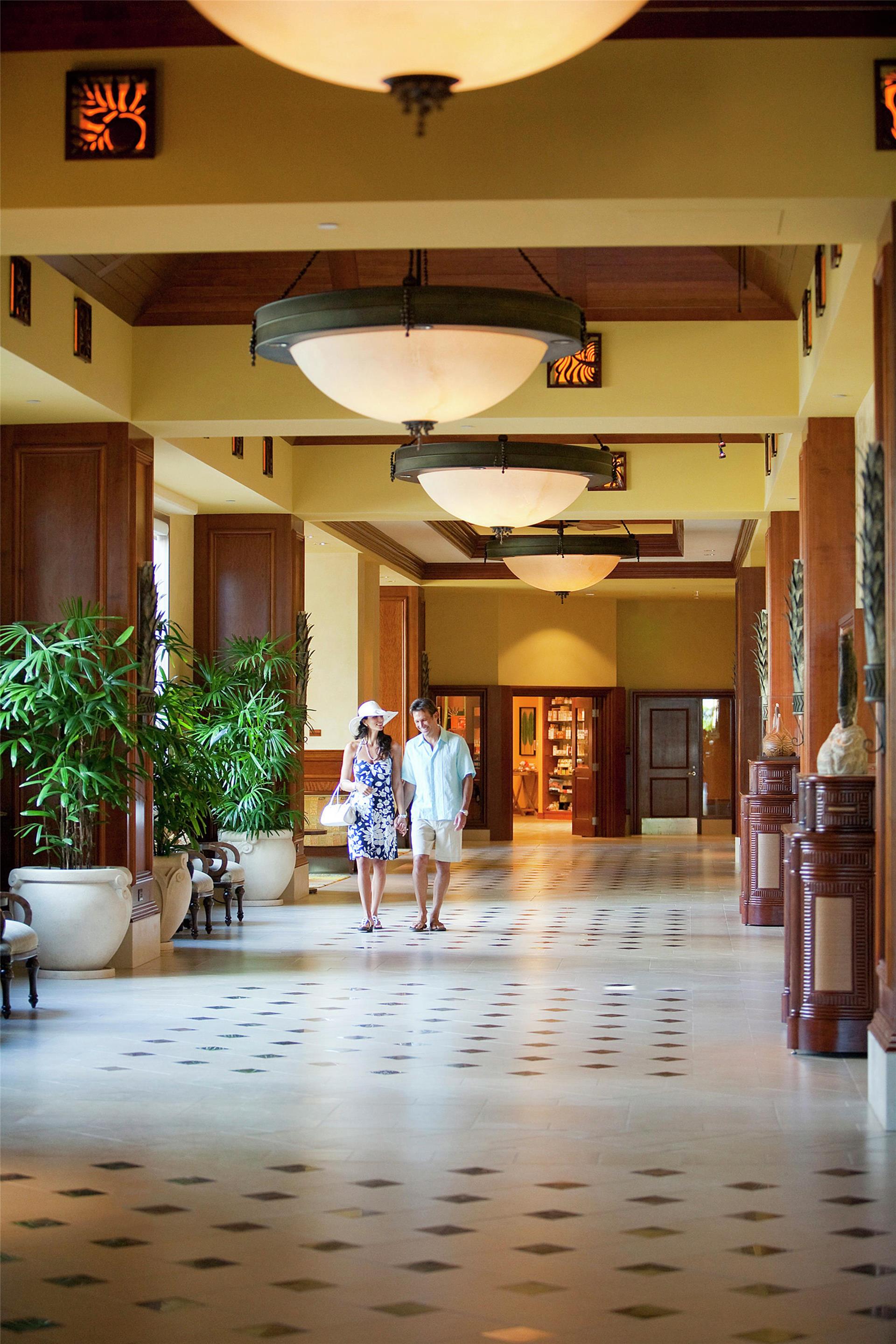 Reception | Hilton Grand Vacations Club Grand Waikikian Honolulu