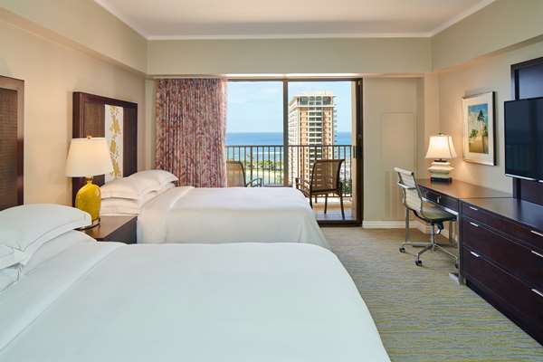  - Hilton Grand Vacations Hotel at Hawaiian Village Waikiki