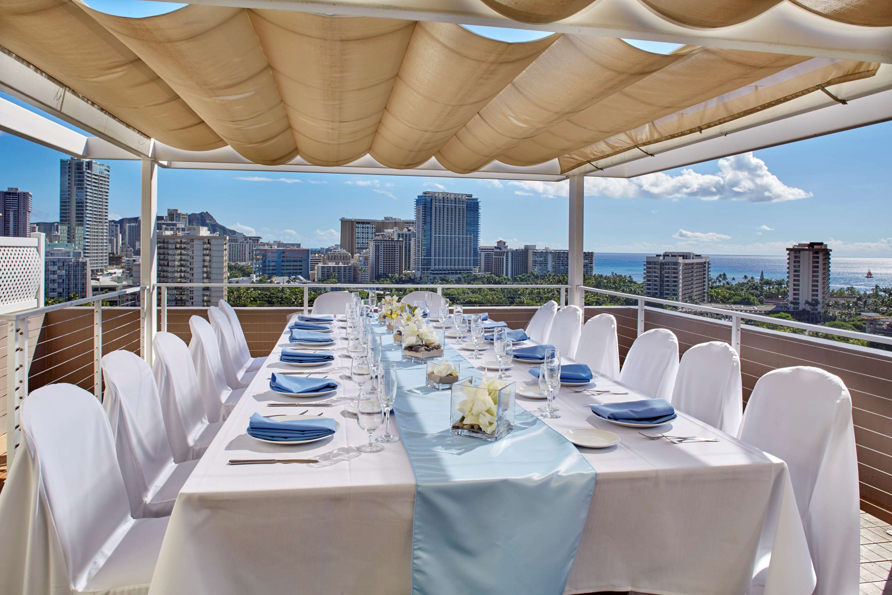 Meeting Room | DoubleTree by Hilton Hotel Alana - Waikiki Beach