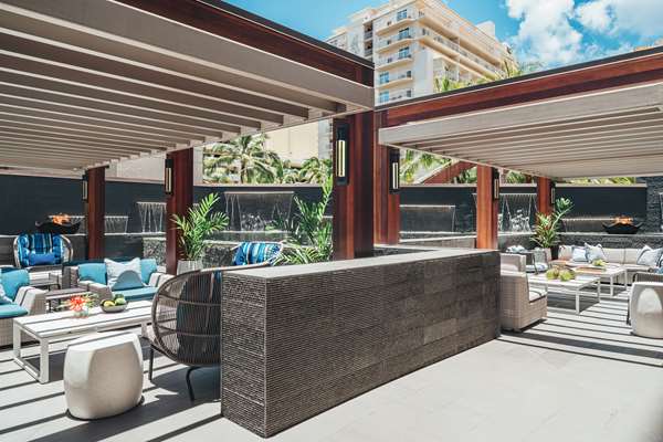 Exterior view - Holulani Waikiki Hotel by Hilton Grand Vacations Honolulu