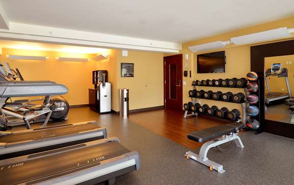 Fitness/ Exercise Room - Holulani Waikiki Hotel by Hilton Grand Vacations Honolulu