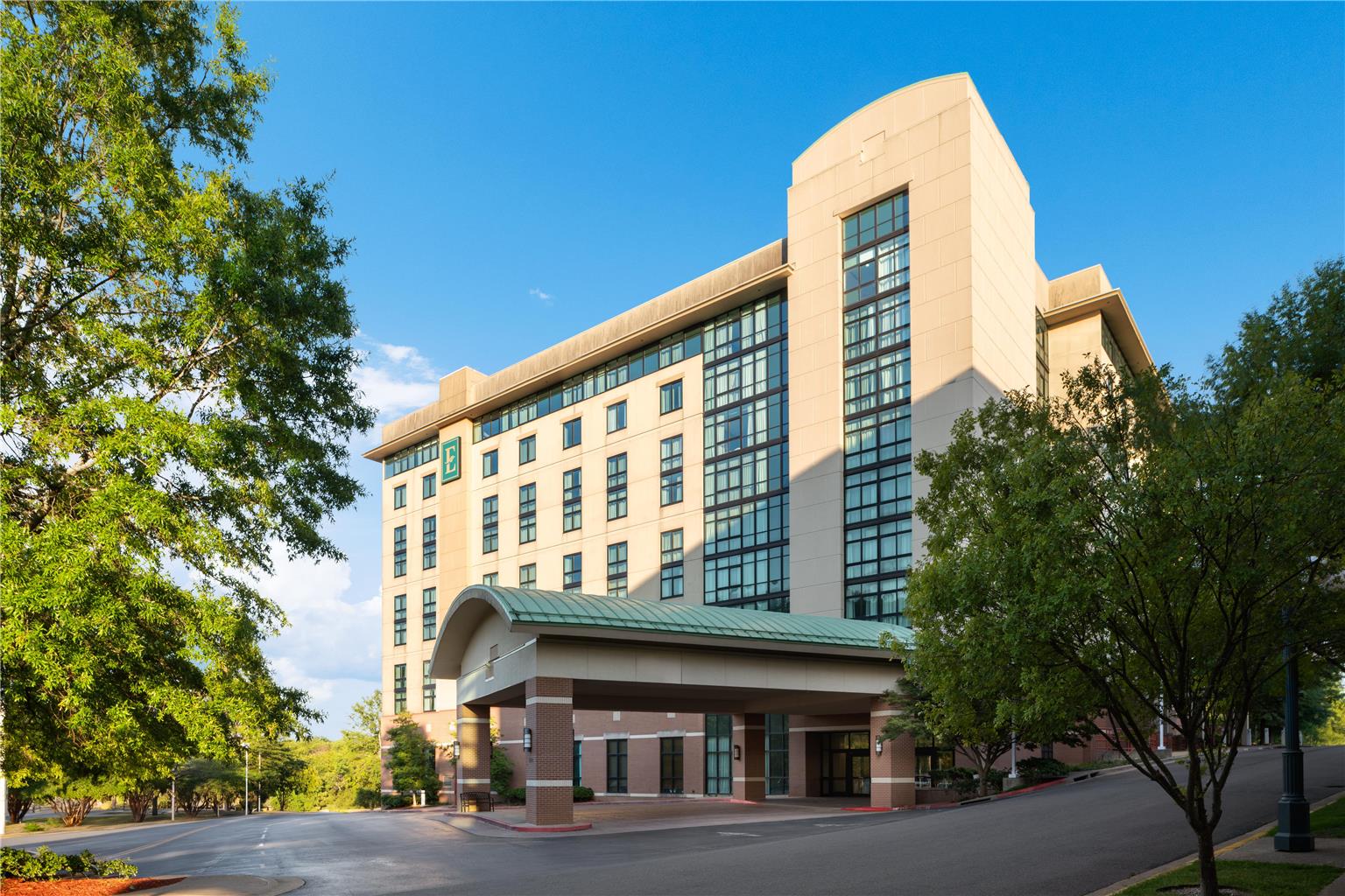 Embassy Suites Hot Springs - Hotel & Spa
