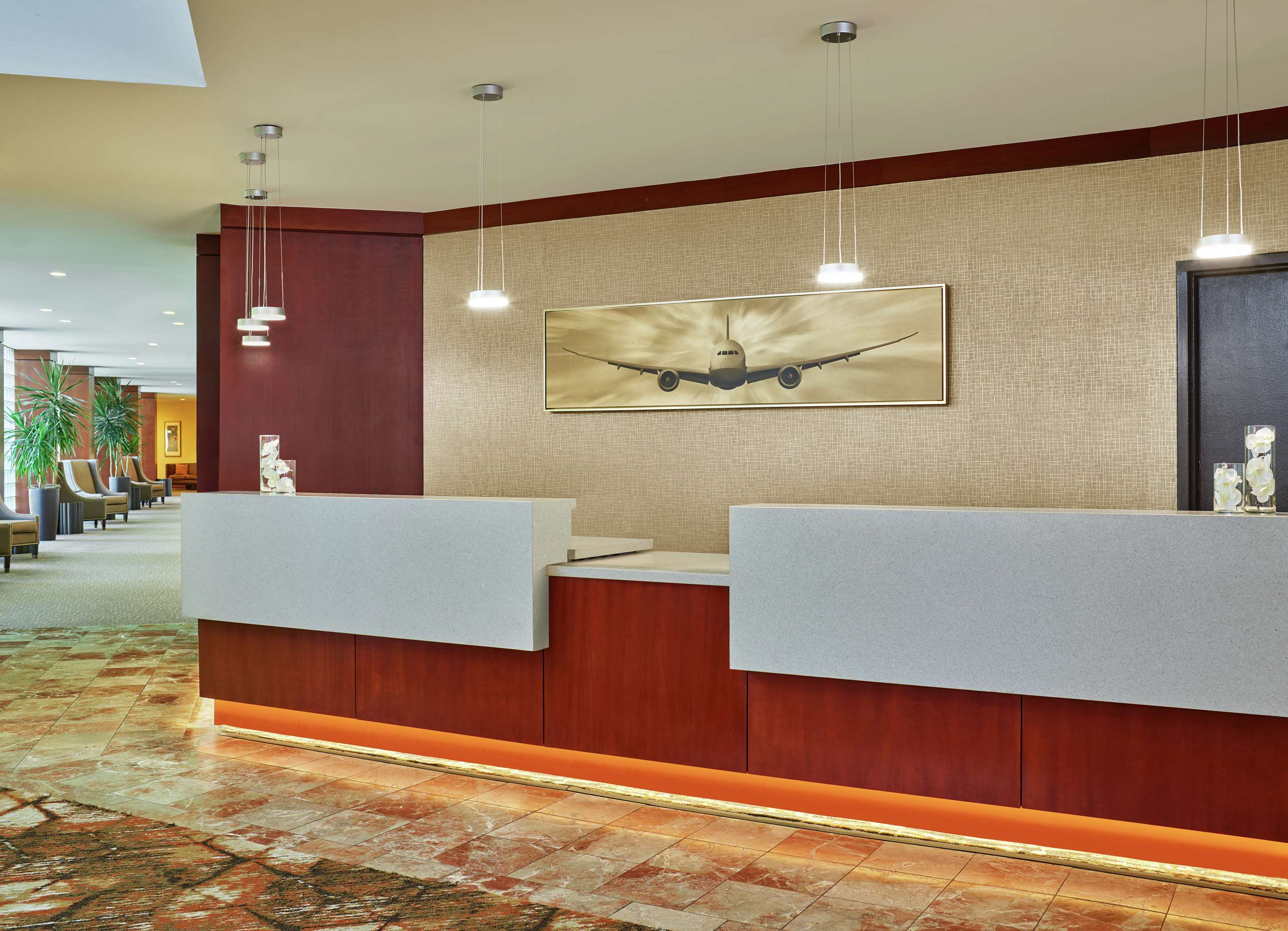 Reception | DoubleTree by Hilton Houston Intercontinental Airport