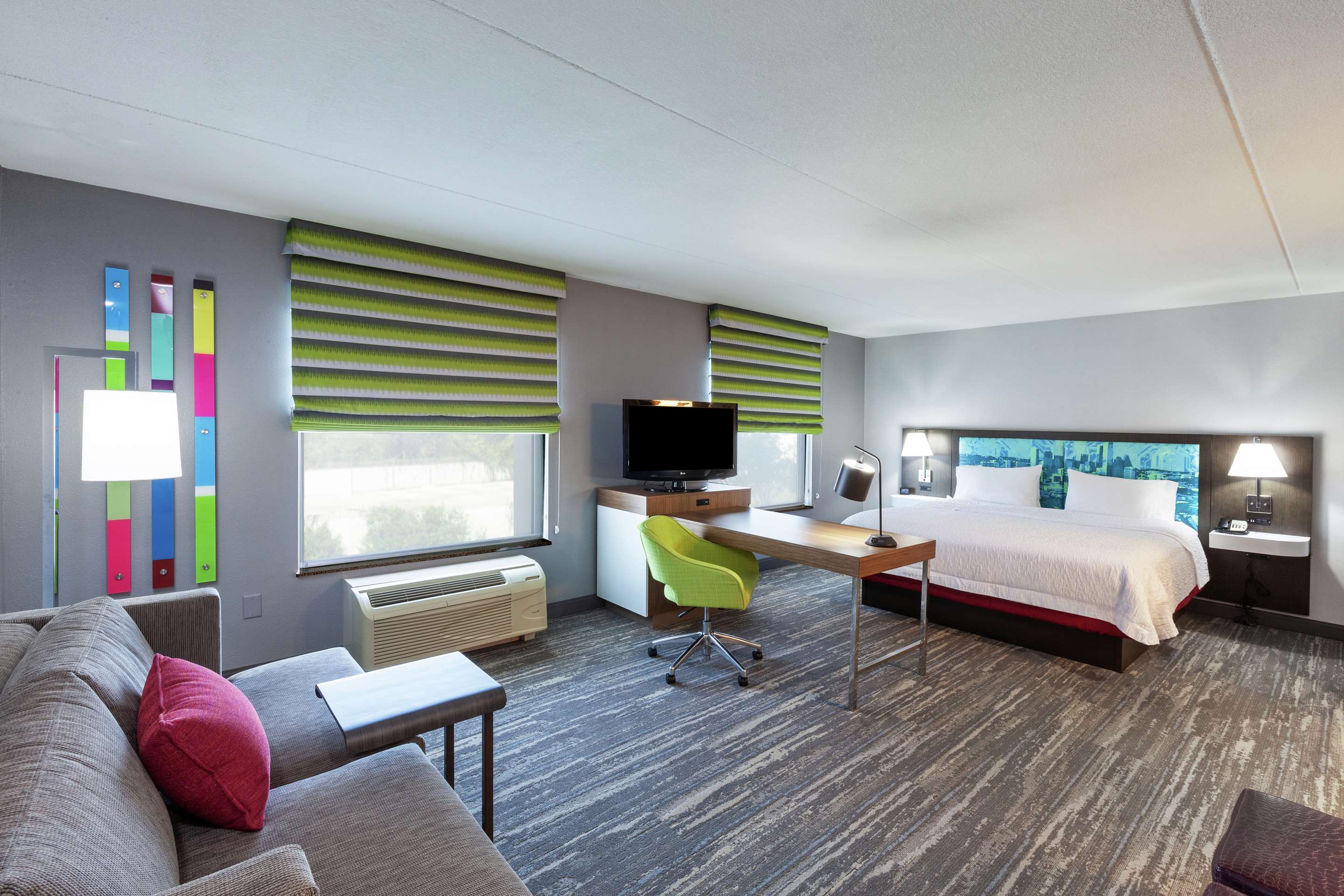 Guest room