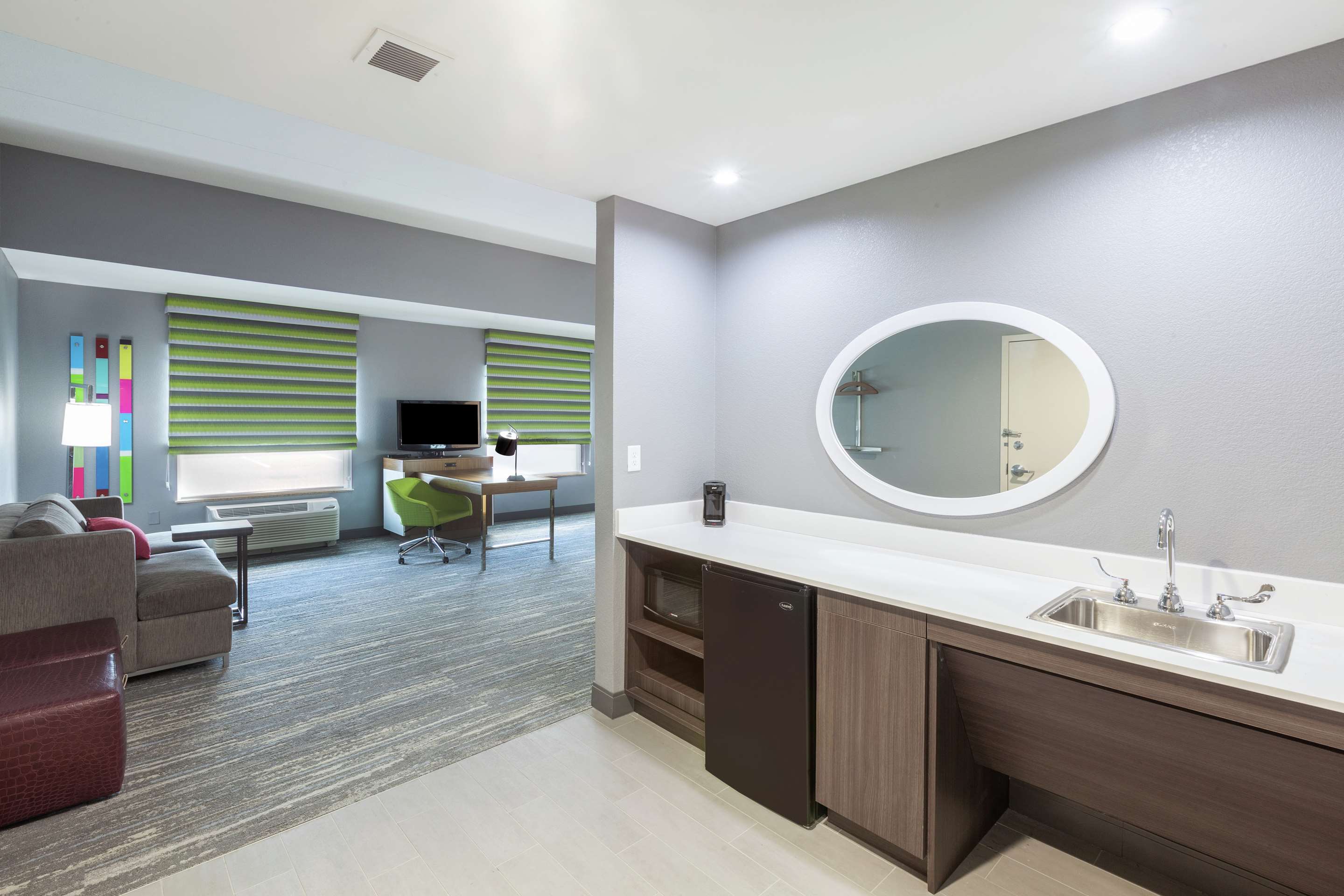 Guest room