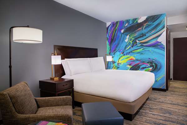  - Hilton Hotel Americas Houston - I-69, Exits 130 & 131