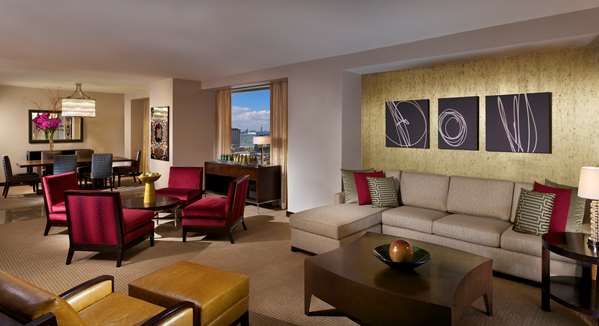 - Hilton Hotel Americas Houston - I-69, Exits 130 & 131