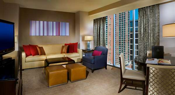  - Hilton Hotel Americas Houston - I-69, Exits 130 & 131