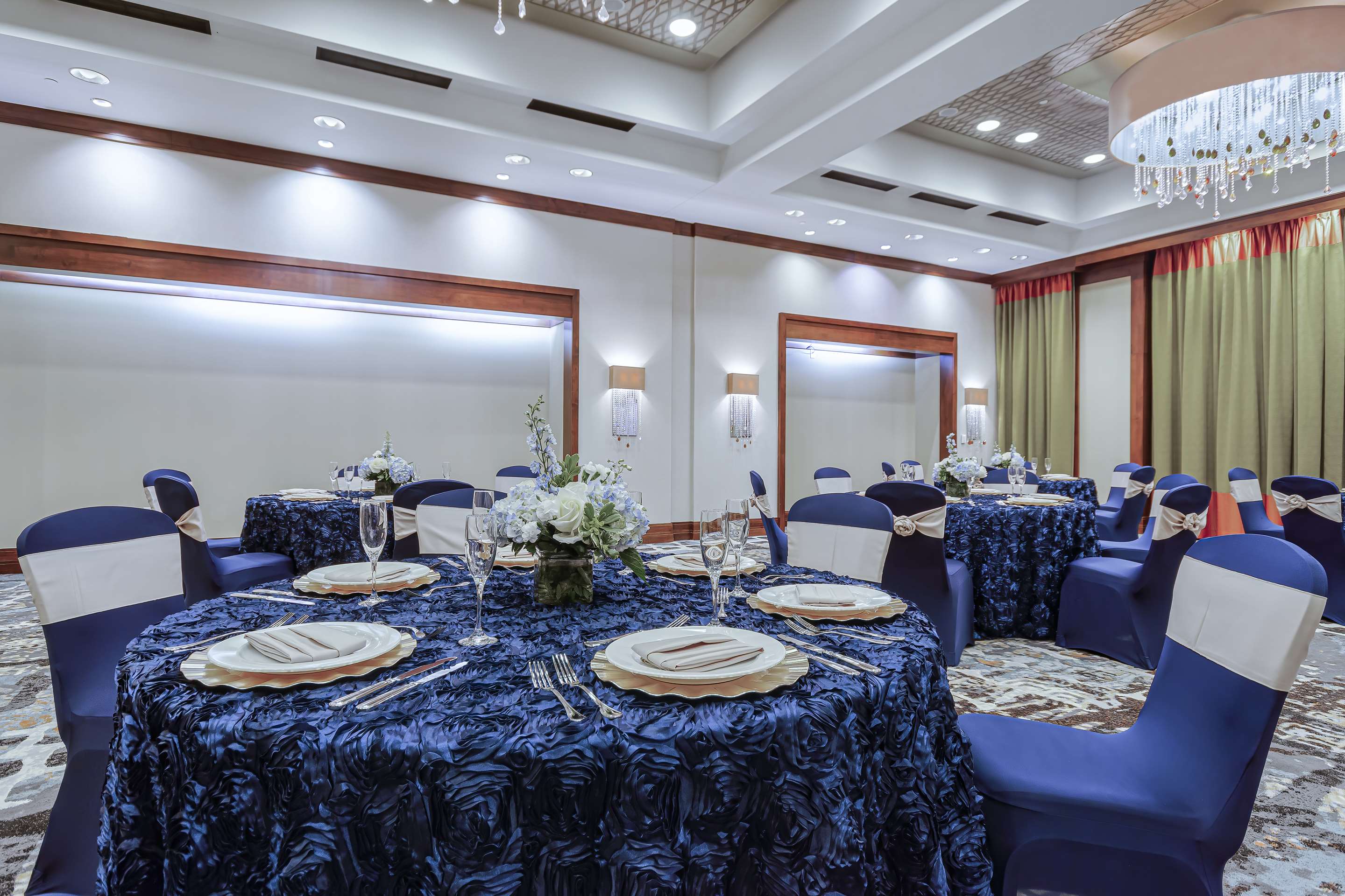 Meeting Room | Embassy Suites Houston Downtown