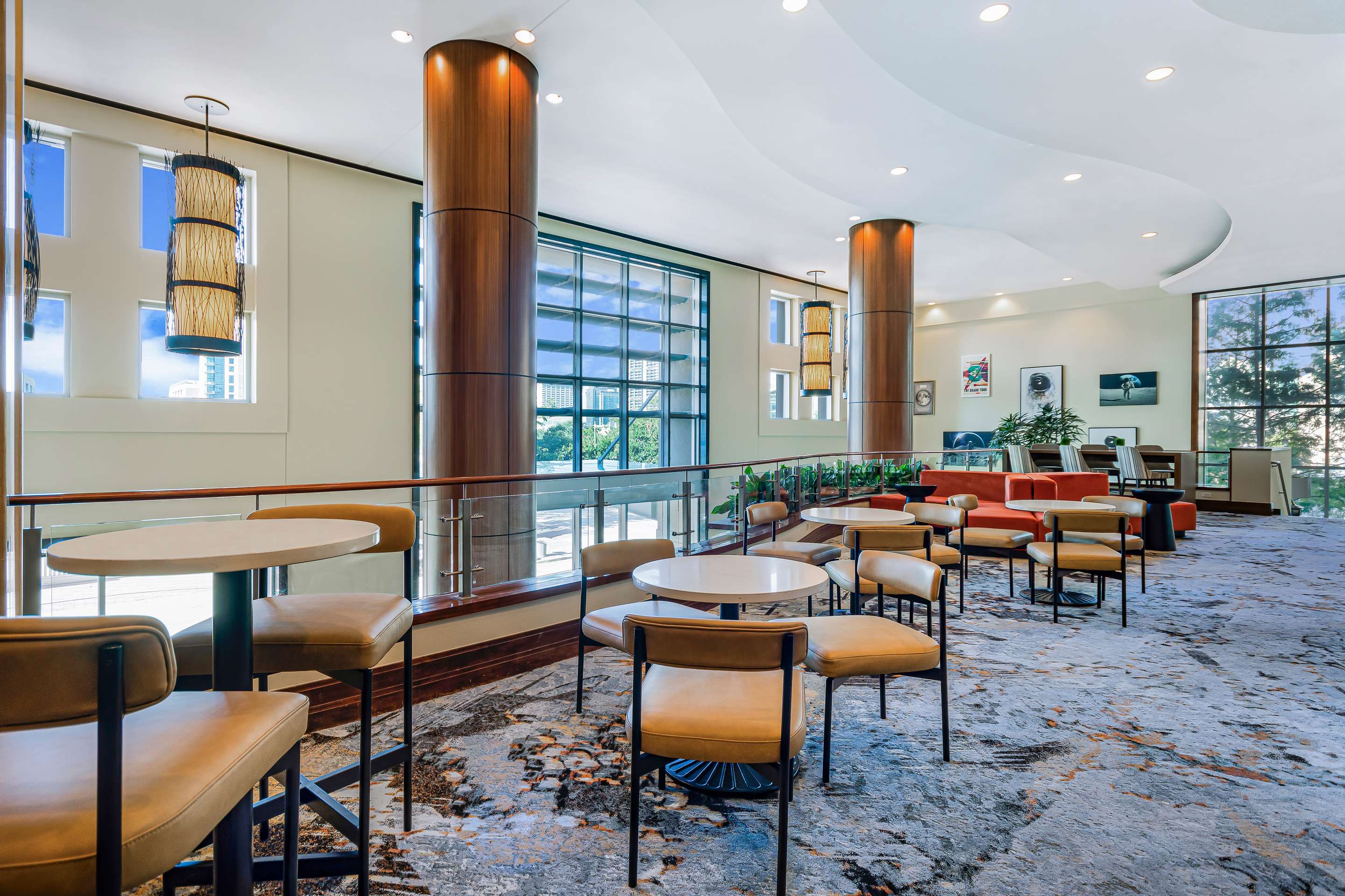 Lobby | Embassy Suites Houston Downtown