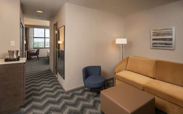  - Hilton Hotel North Houston - I-45, Exit 61