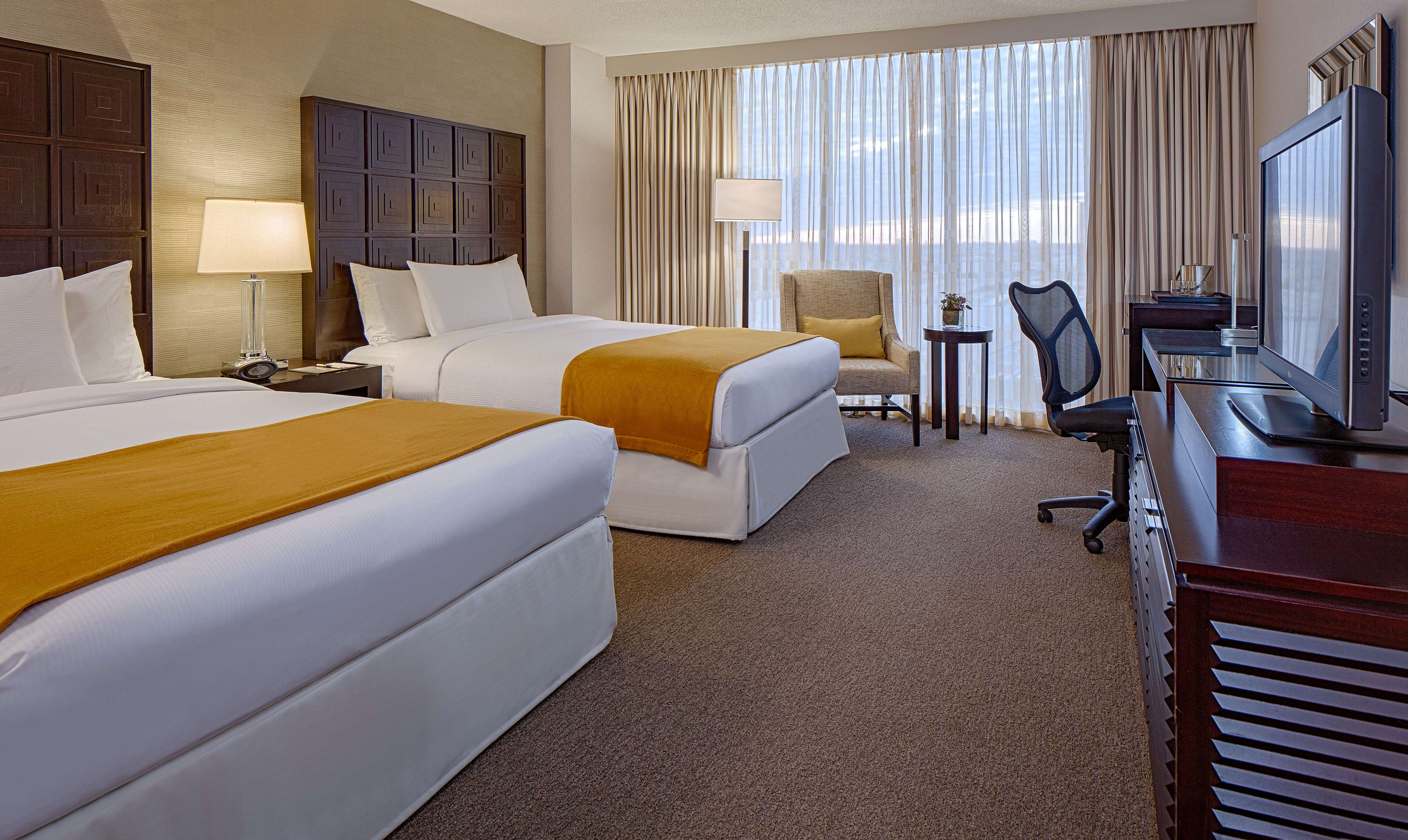 DoubleTree by Hilton Hotel Houston Greenway Plaza Room Type - 2 QN HEARING ACC NO SMOK