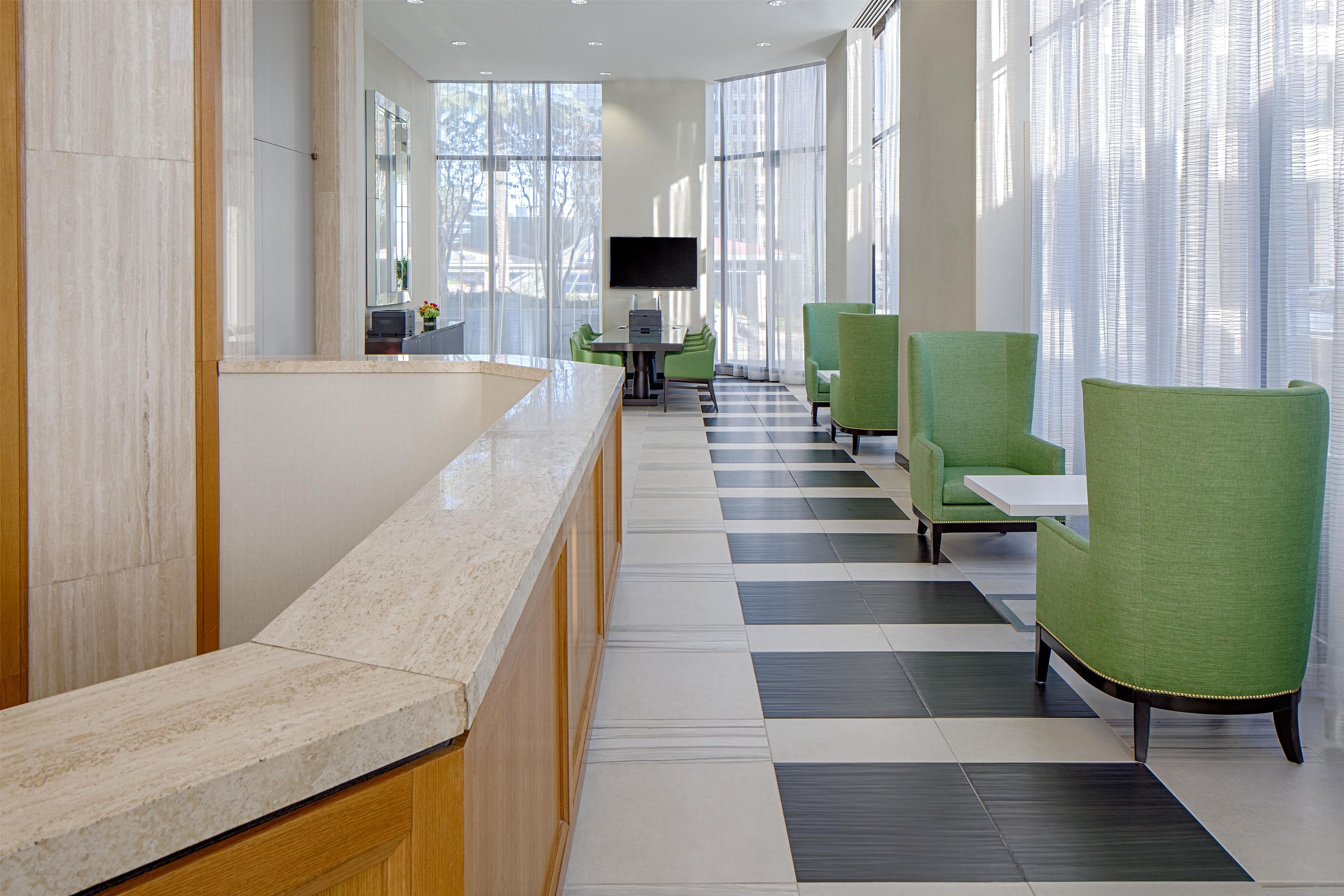 Business Center | DoubleTree by Hilton Hotel Houston - Greenway Plaza