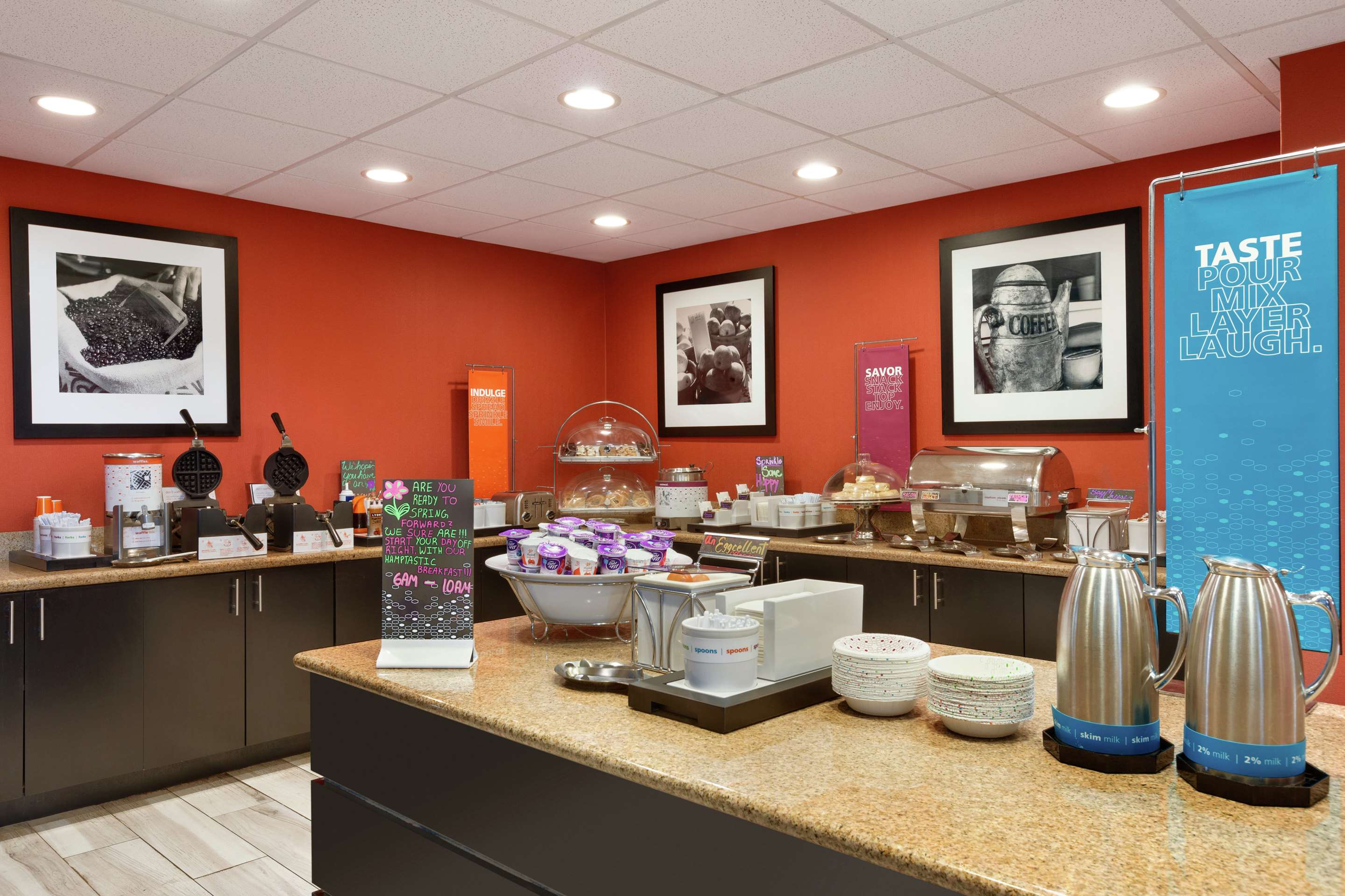 Restaurant | Hampton Inn & Suites Houston/Clear Lake-Nasa Area