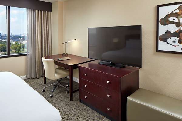  - Hilton Plaza Hotel Texas Medical Center Houston